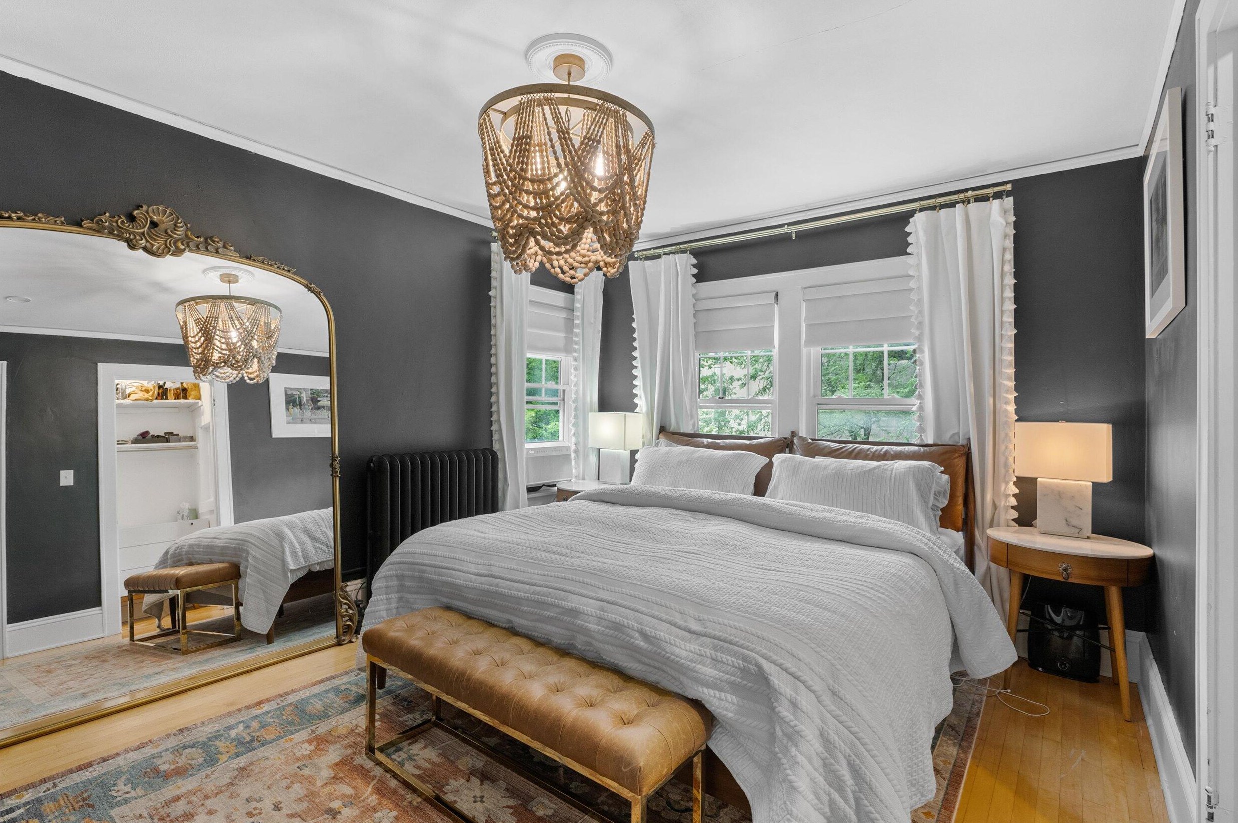 3059 Prospect Ave, Milwaukee WI  53211-3348 exterior