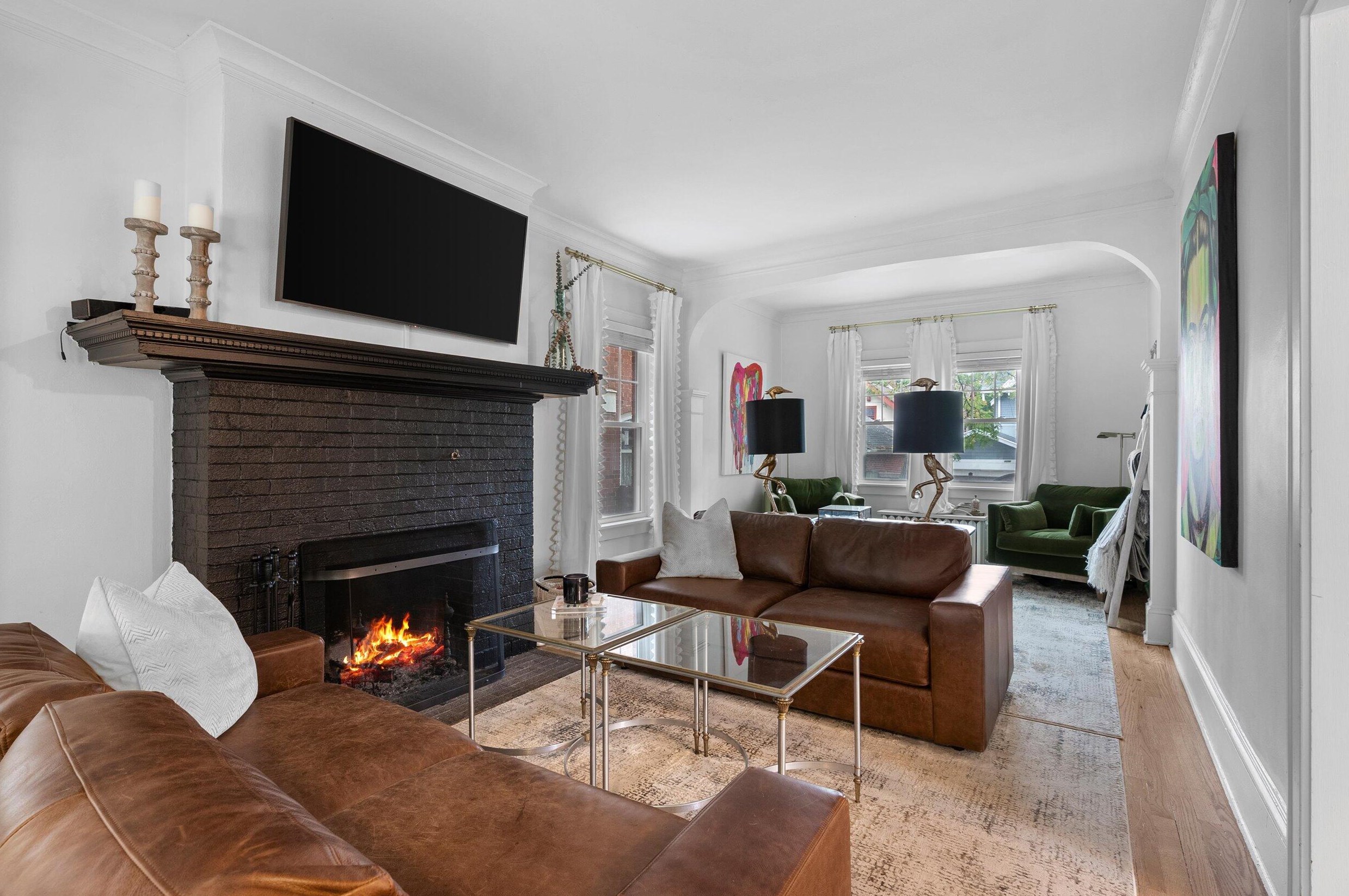 3059 Prospect Ave, Milwaukee WI  53211-3348 exterior