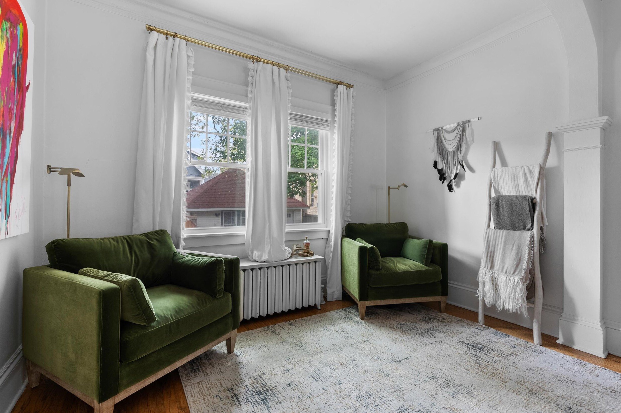 3059 Prospect Ave, Milwaukee WI  53211-3348 exterior