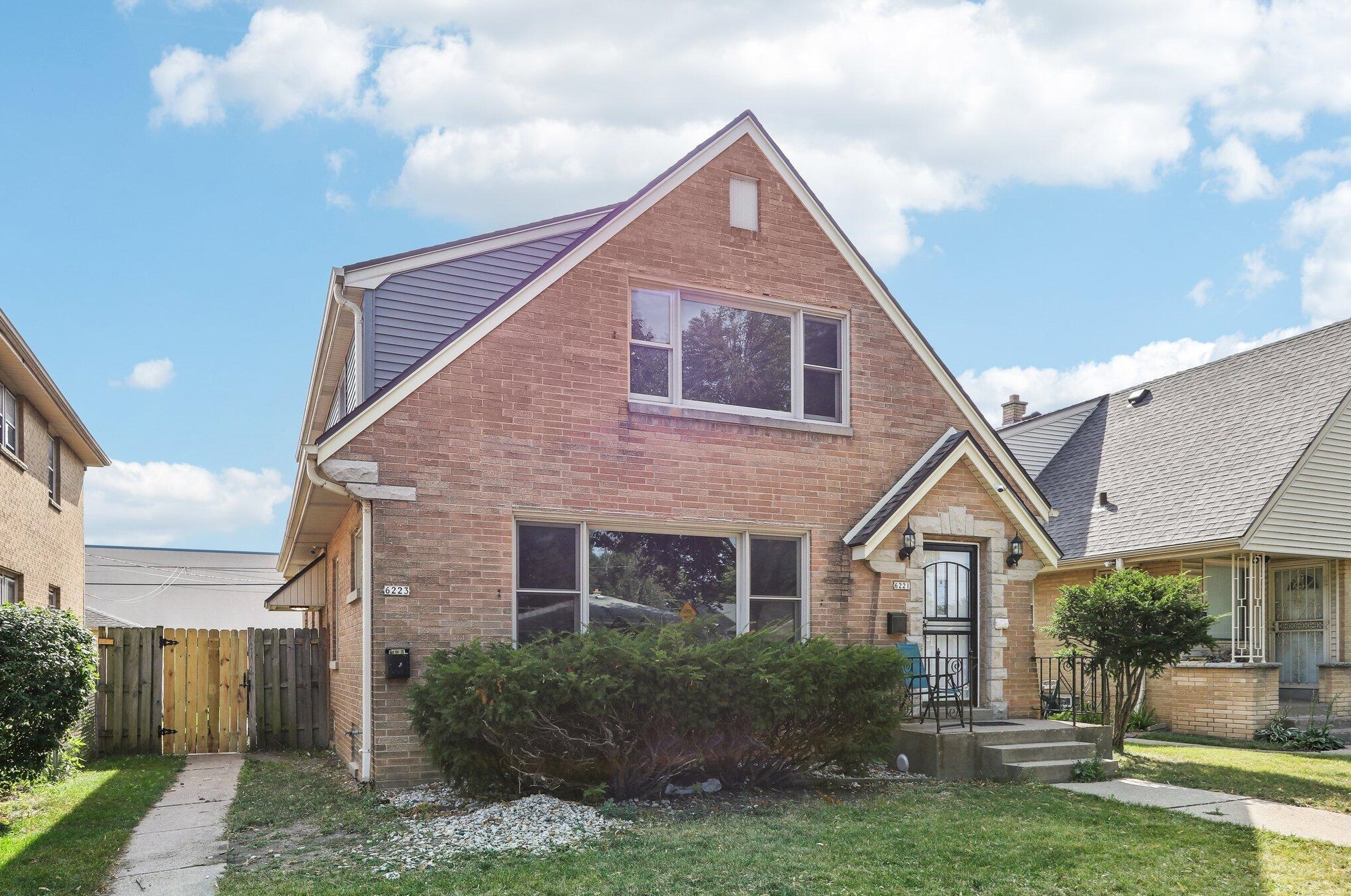6221 W Leon Terrace #6223, Milwaukee, WI 53218