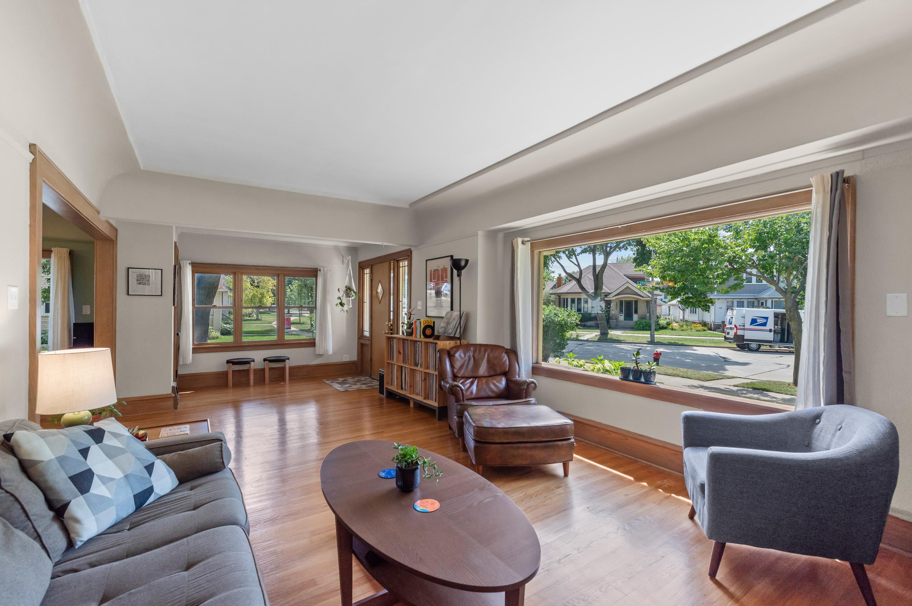 2200 N 58th St, Milwaukee, WI 53208