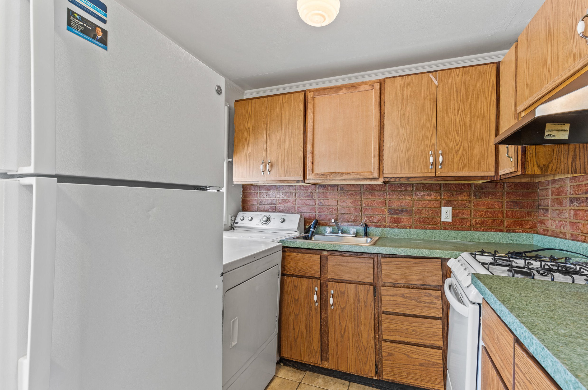 3150 84, Milwaukee WI 53222-3701 exterior