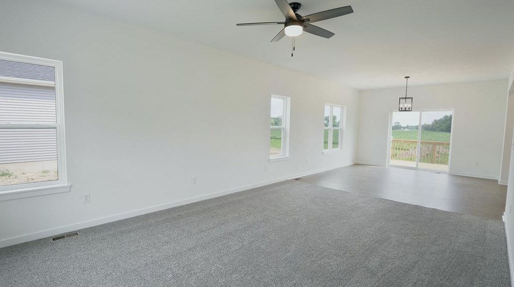 739 N Clark St, Mayville, WI 53050