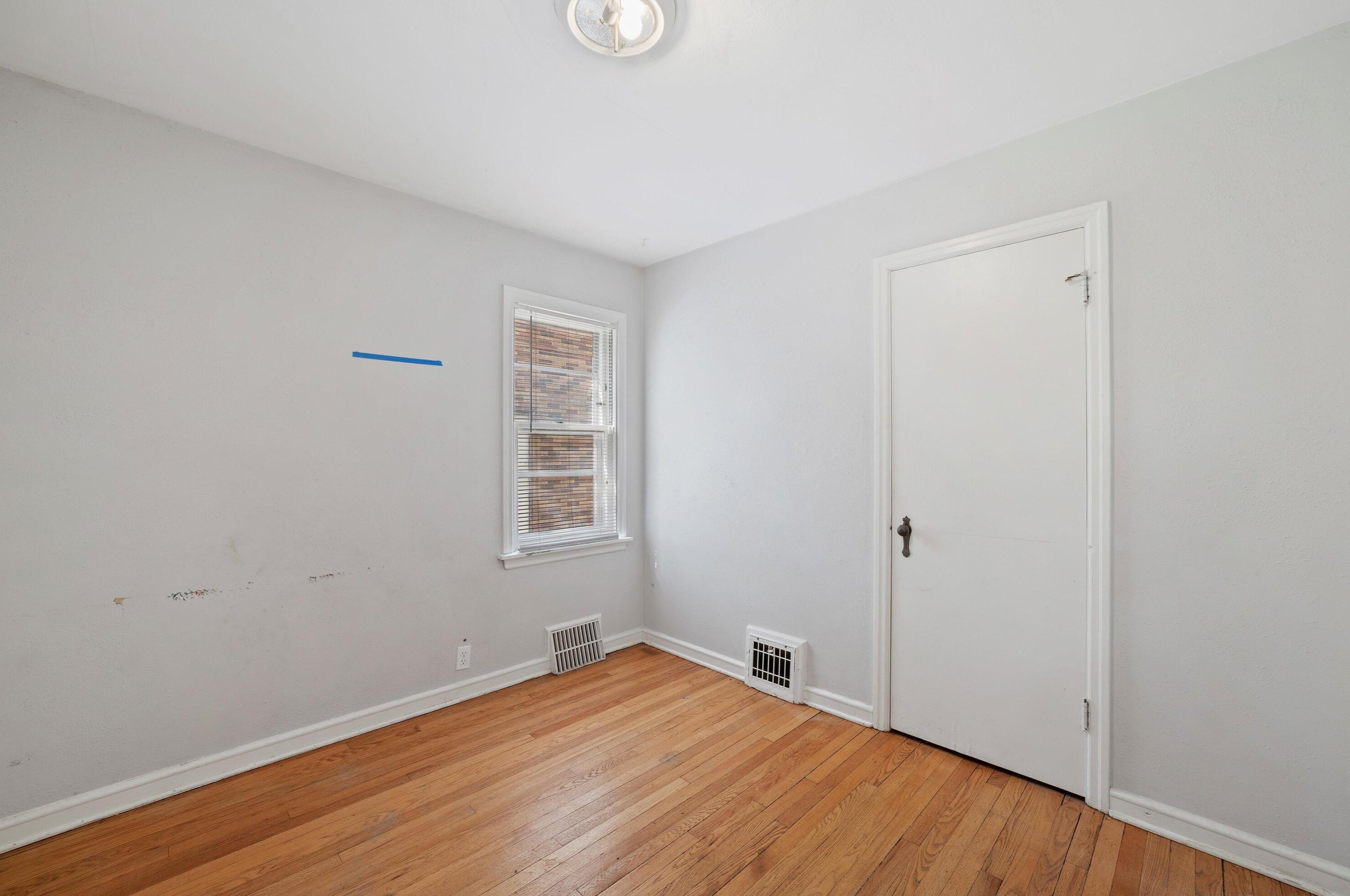 7509 Burleigh St, Milwaukee WI 53222-4941 exterior