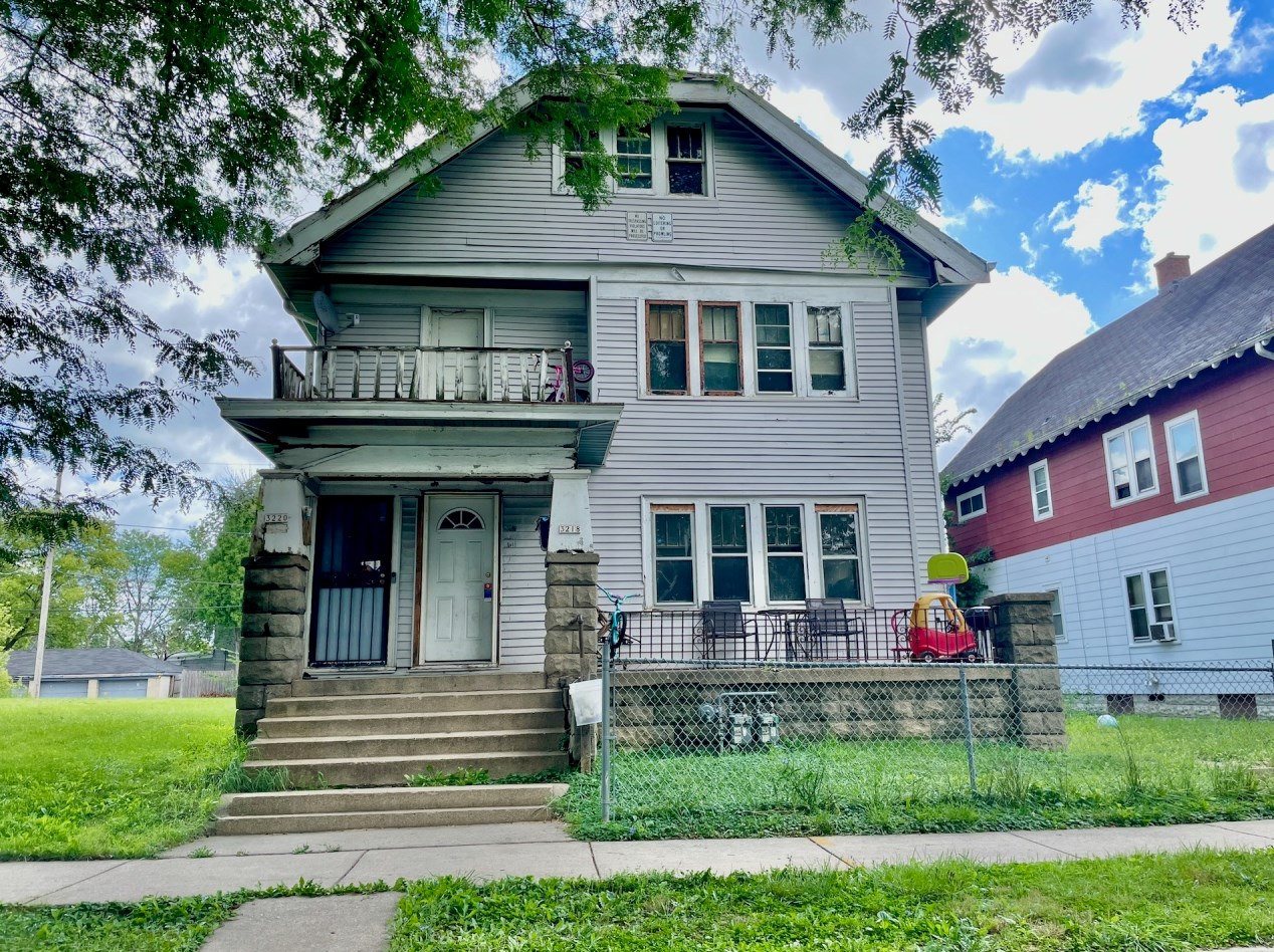 3218 N 12th St #3220, Milwaukee, WI 53206