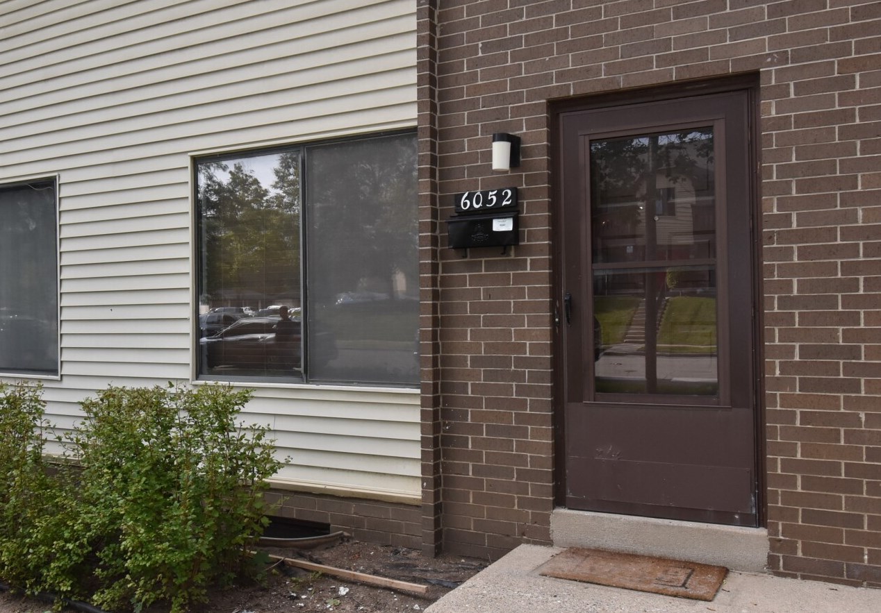 6052 W Port Ave, Milwaukee, WI 53223