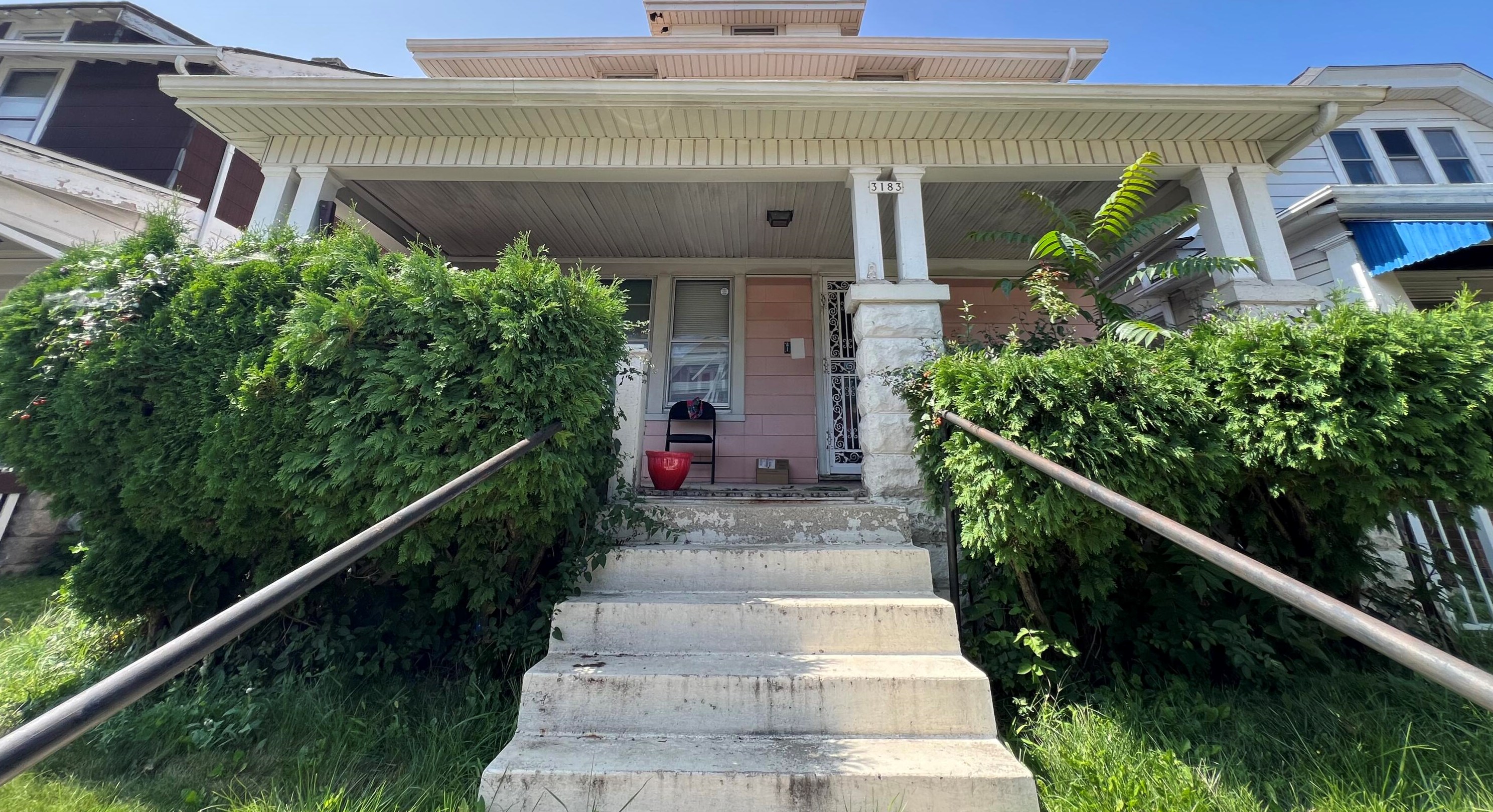 3183 N 16th St, Milwaukee, WI 53206