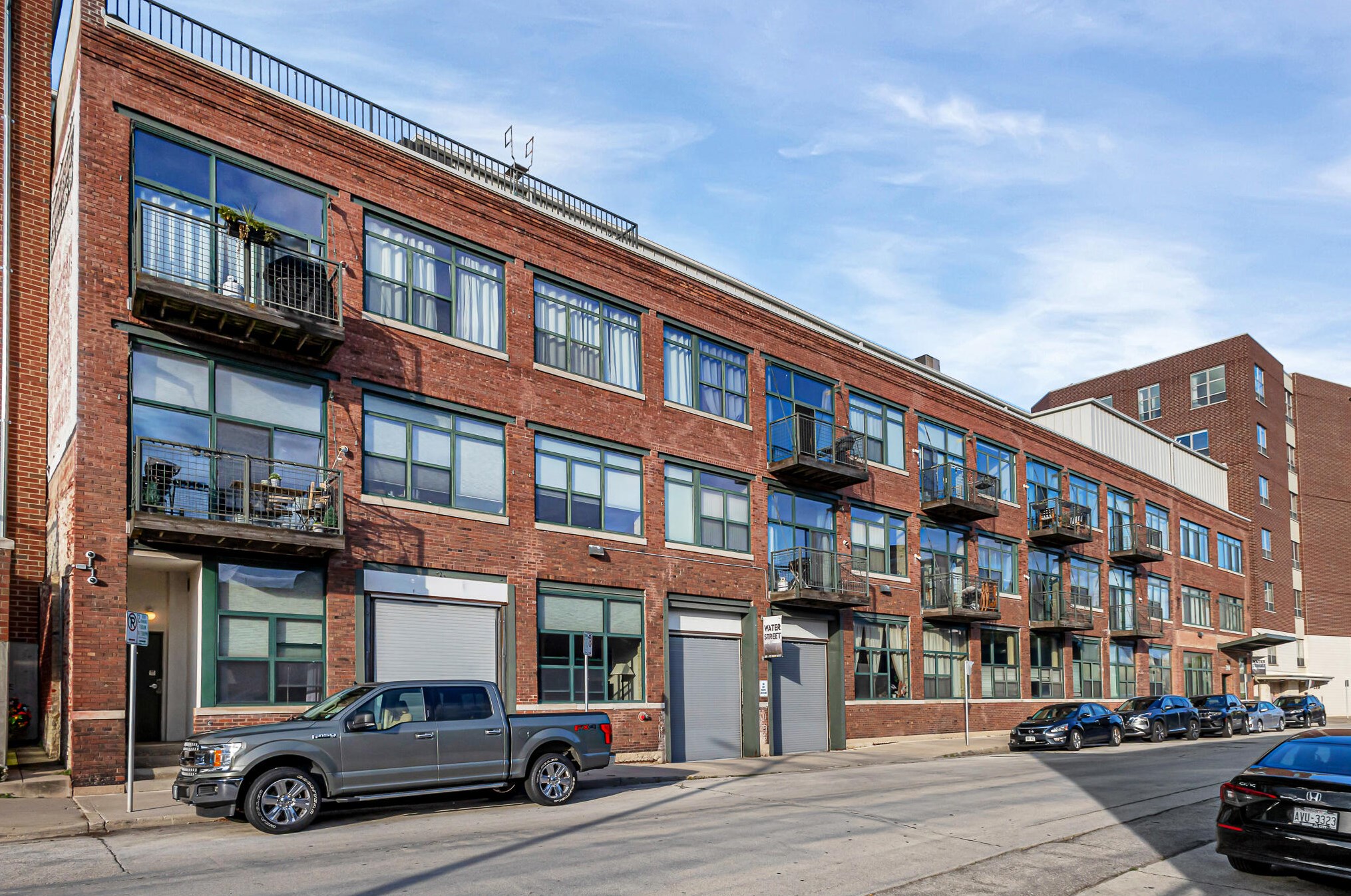 200 S Water St Unit 313, Milwaukee, WI 53204