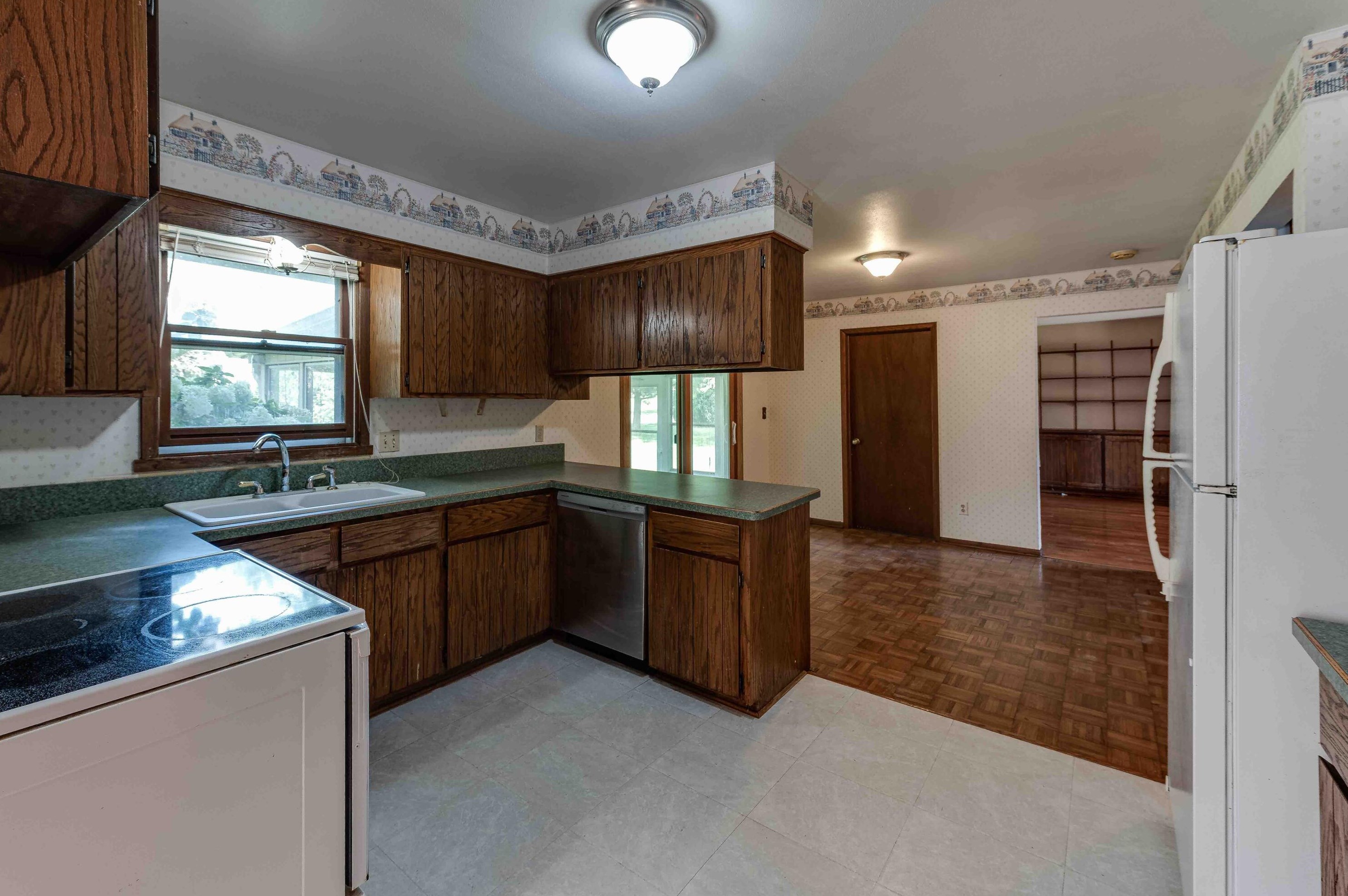 160 60 Ave, Kenosha WI 53144-7203 exterior