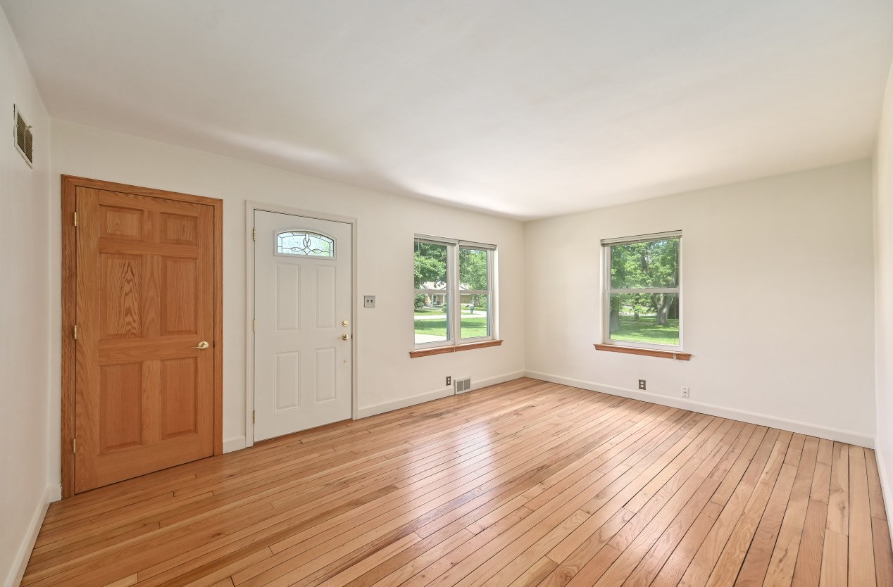 4320 N 135th St, Brookfield, WI 53005