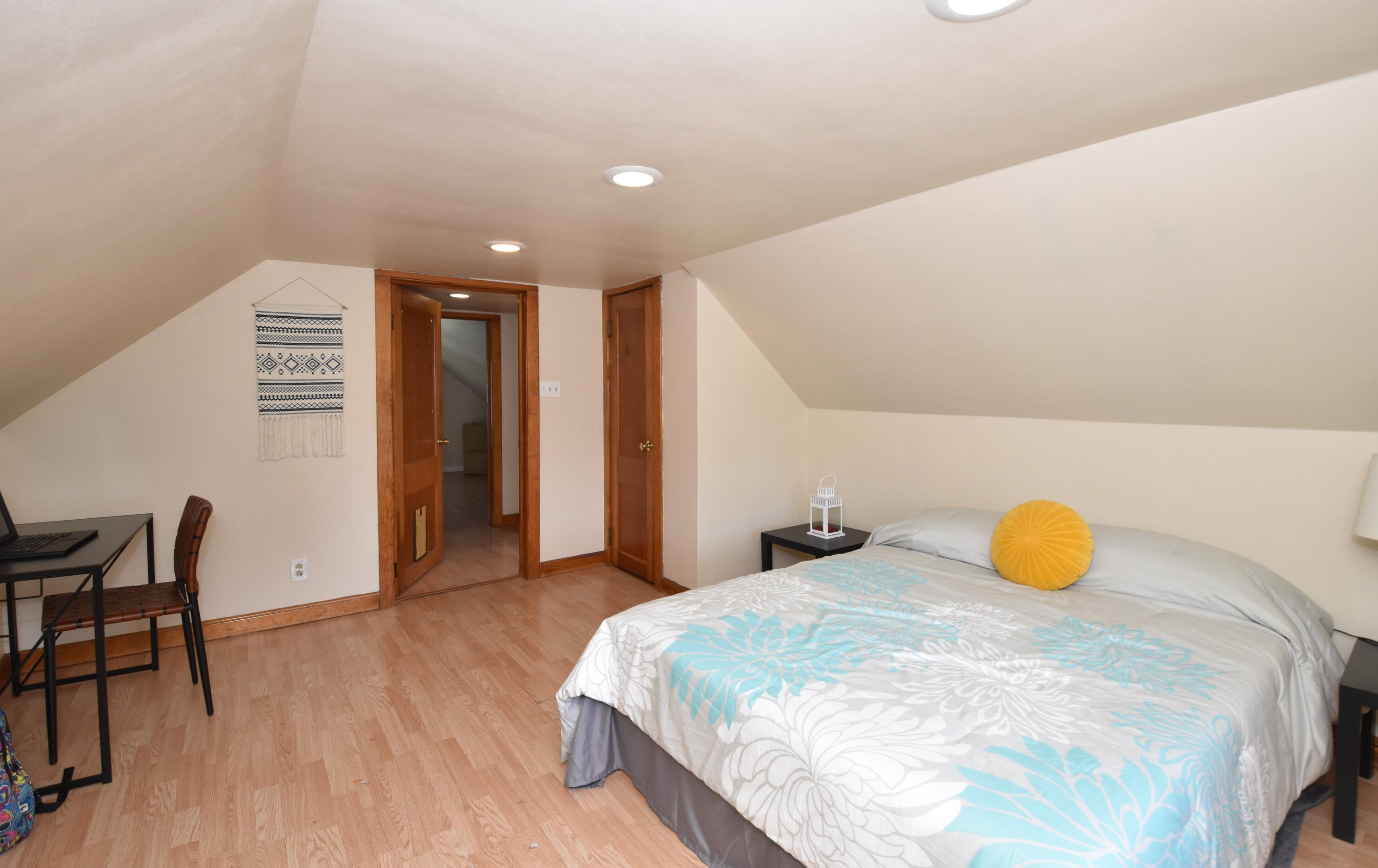 3404 20th St, Milwaukee WI  53215-4918 exterior