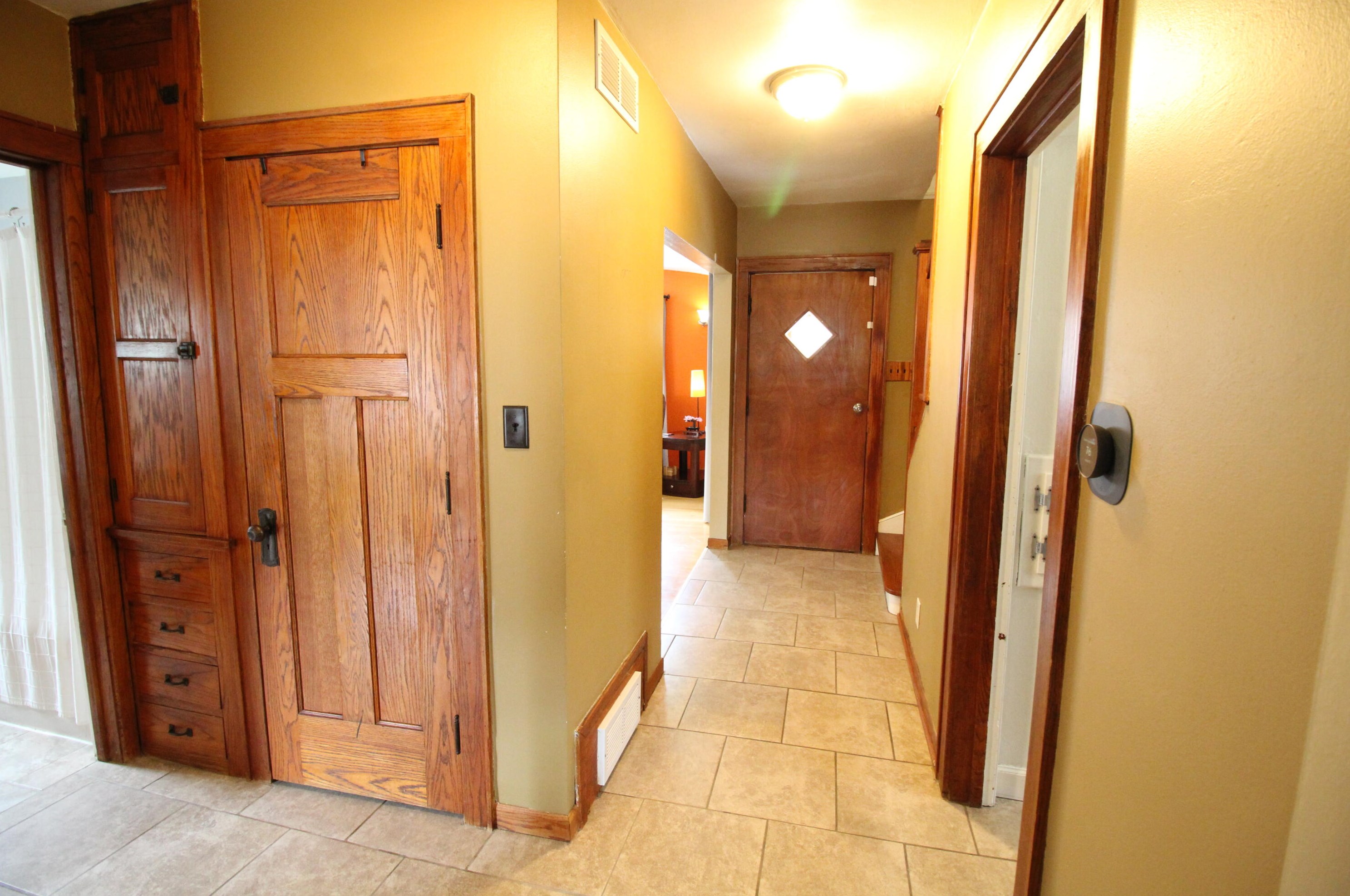 2333 60, Milwaukee WI 53219-2129 exterior