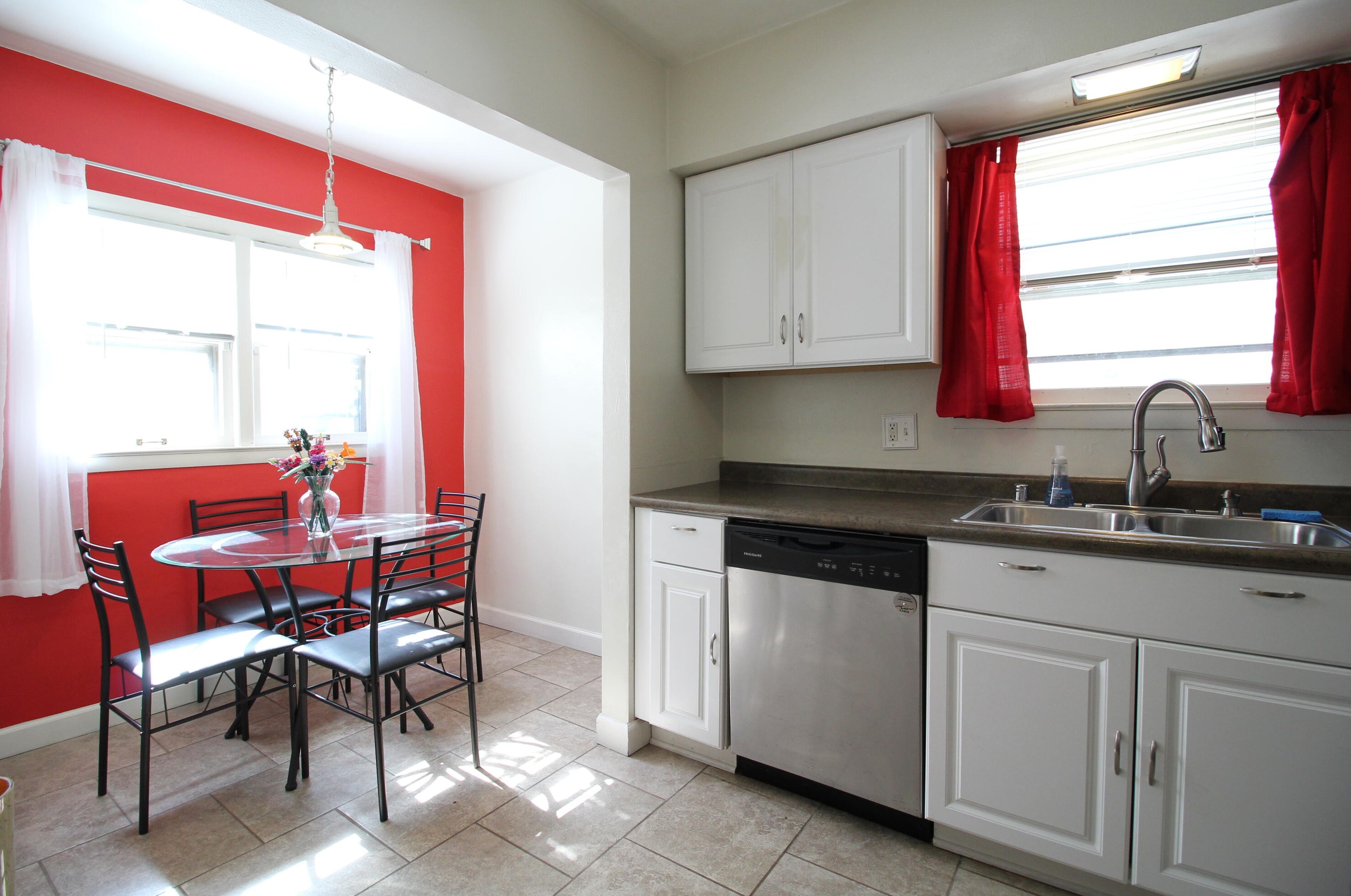 2333 60, Milwaukee WI 53219-2129 exterior