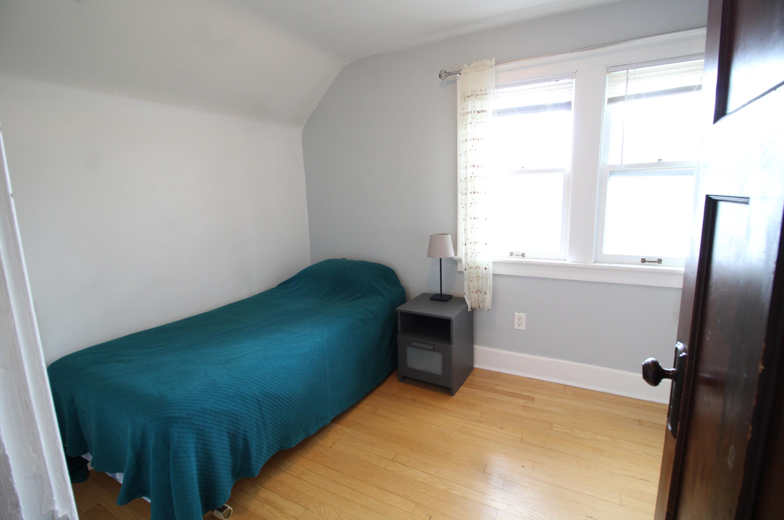 2333 60, Milwaukee WI 53219-2129 exterior