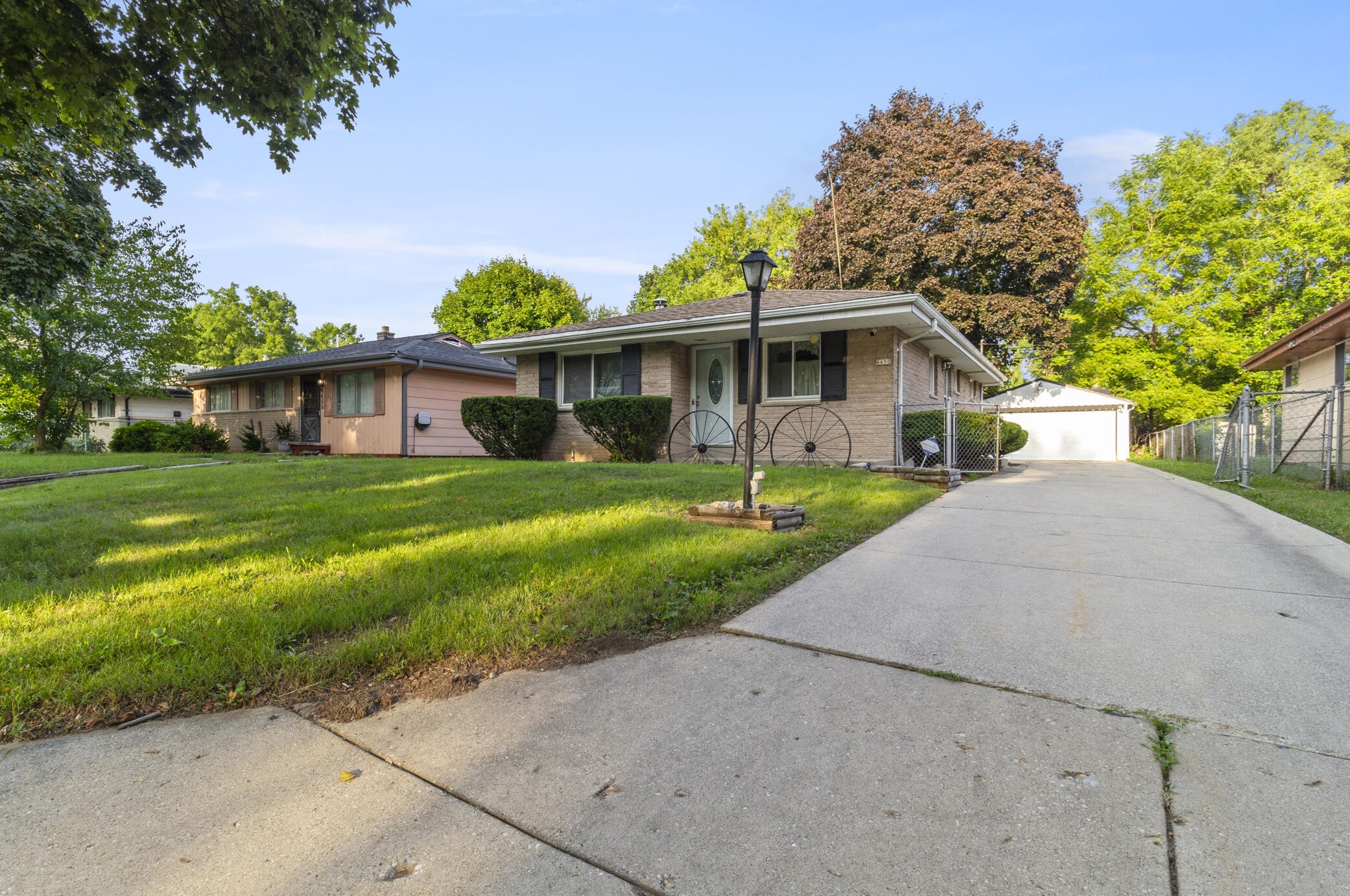 6650 N 53rd St, Milwaukee, WI 53223