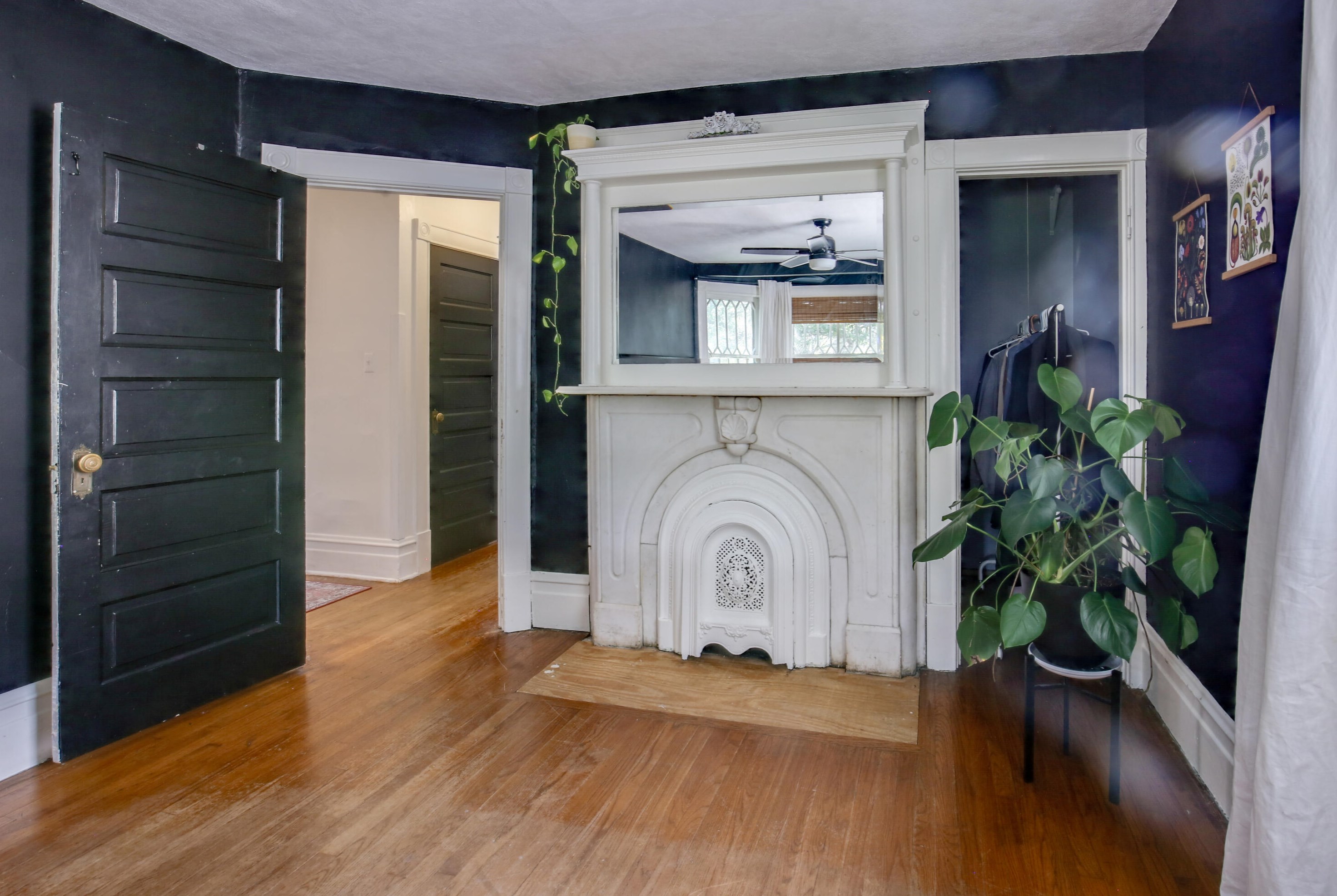 1638 Wisconsin Ave, Racine WI 53403-2770 exterior