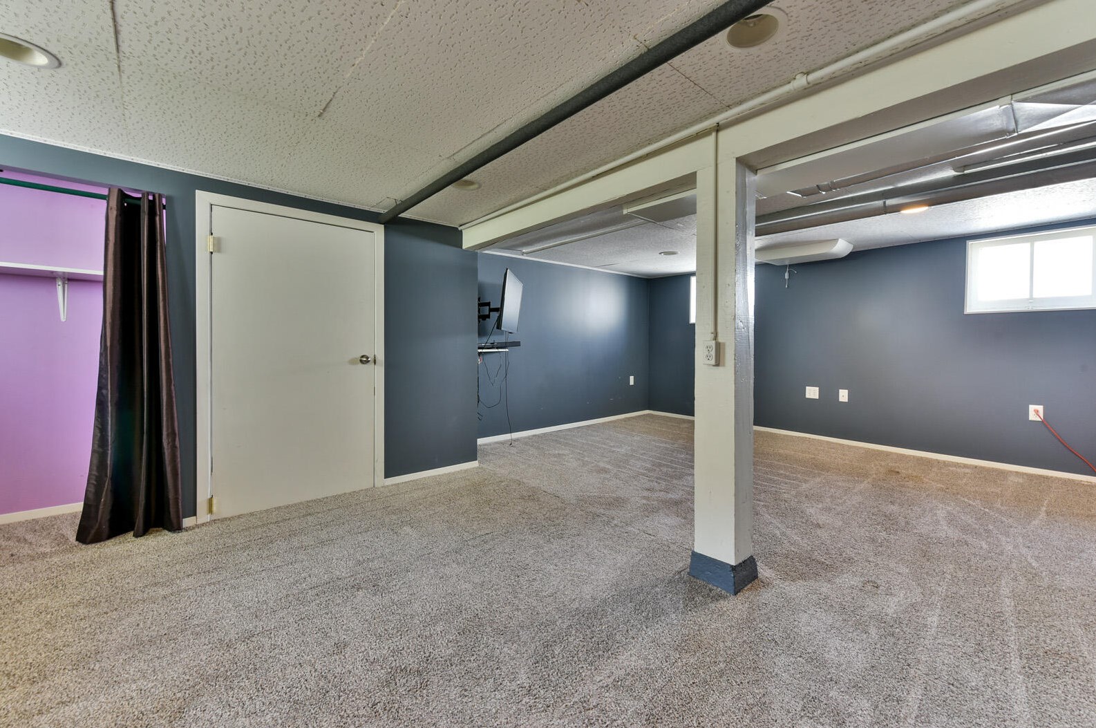 150 60, Milwaukee WI exterior