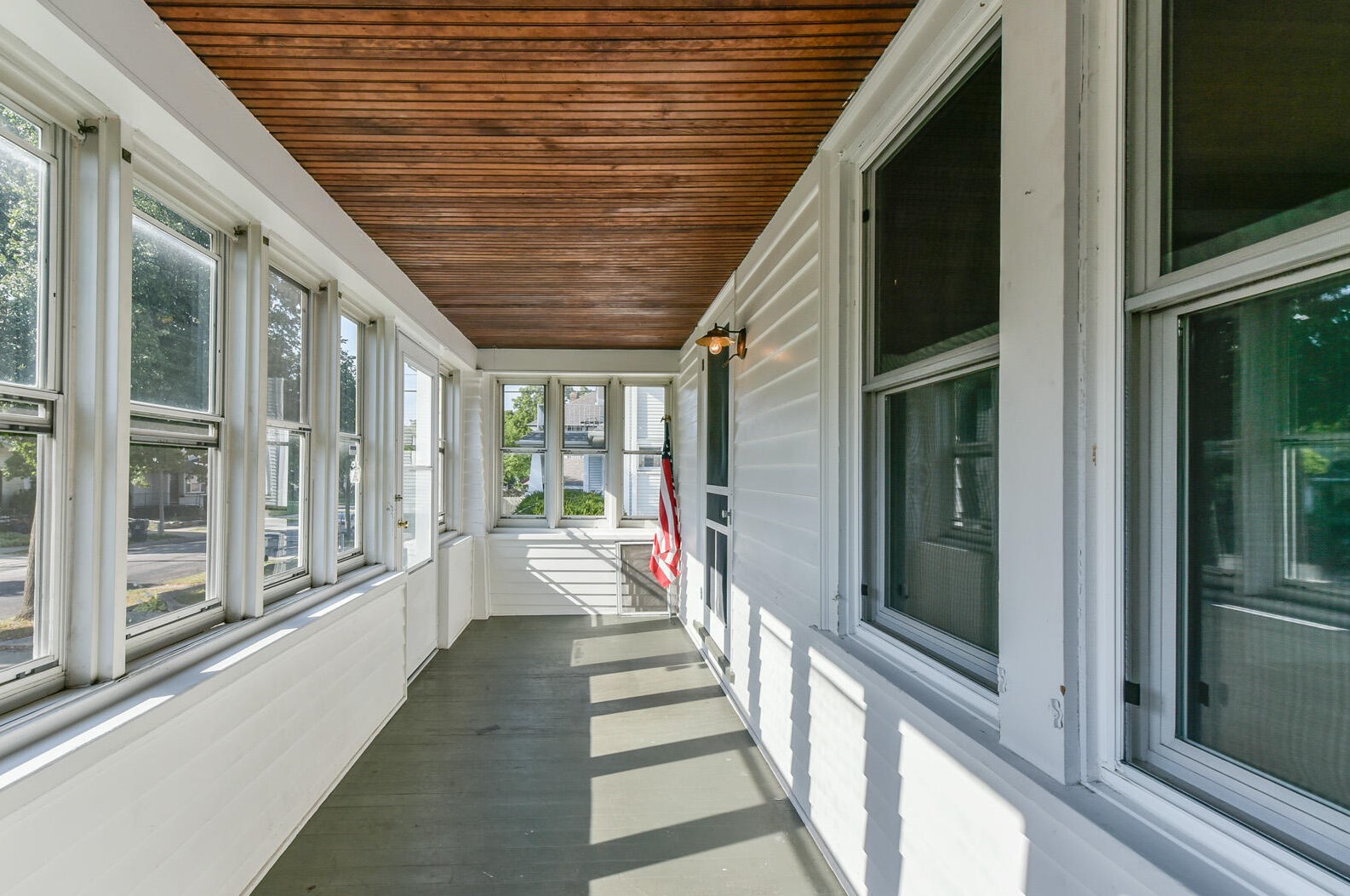 150 60, Milwaukee WI exterior