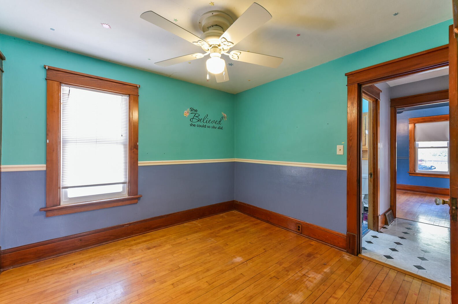 150 60, Milwaukee WI exterior