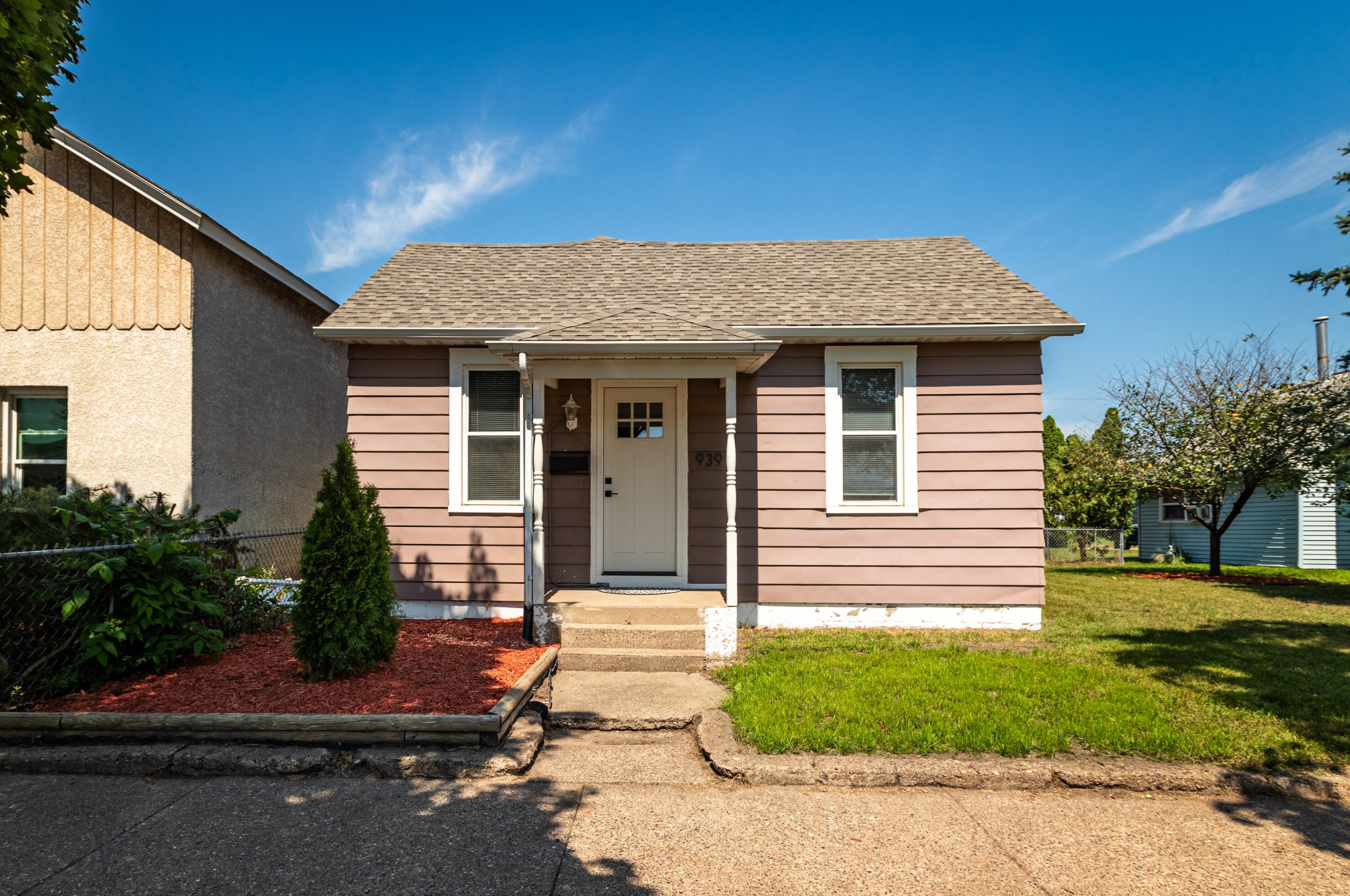 939 Green Bay St, La Crosse, WI 54601
