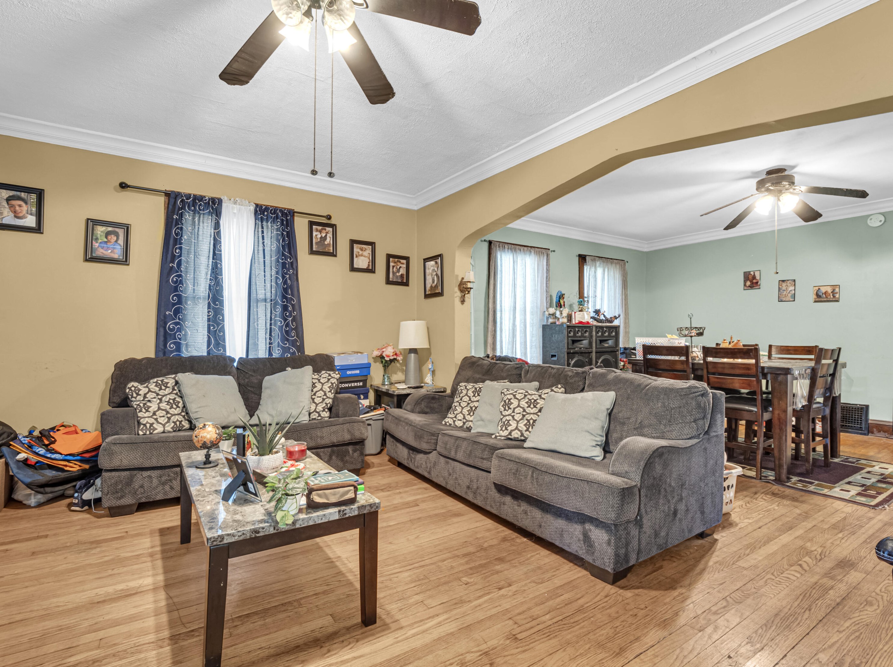 1237 Oakland Ave, Sheboygan WI  53081-5956 exterior