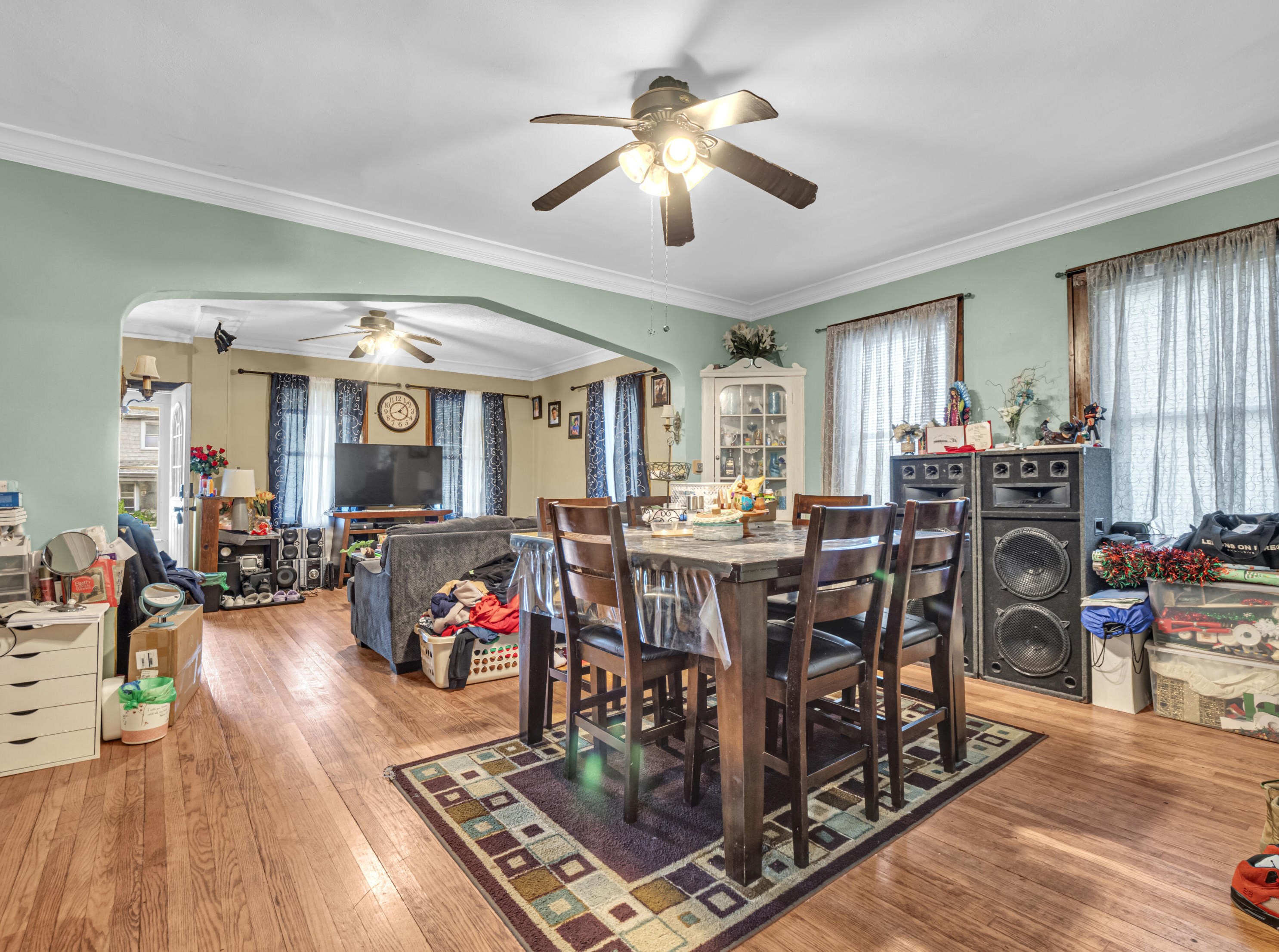 1237 Oakland Ave, Sheboygan WI  53081-5956 exterior