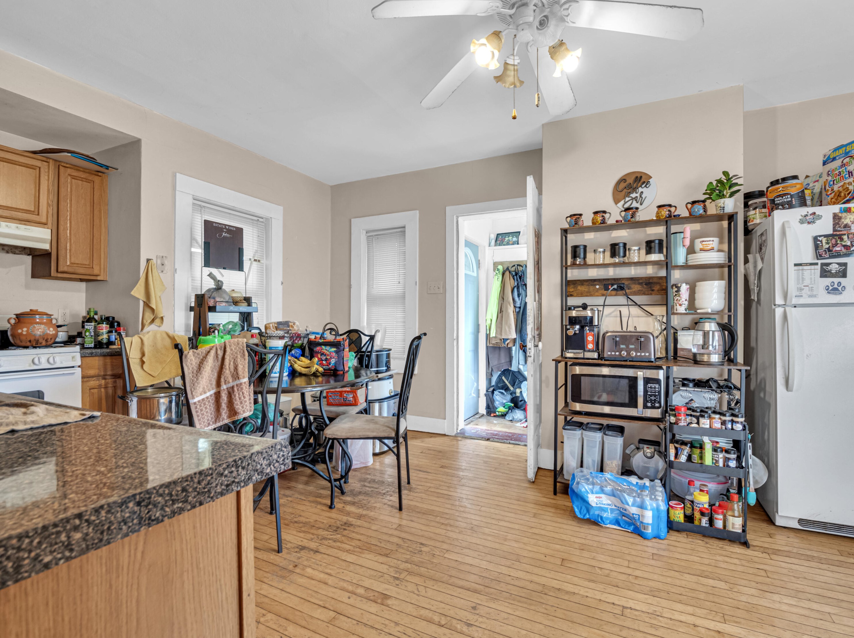 1237 Oakland Ave, Sheboygan WI  53081-5956 exterior