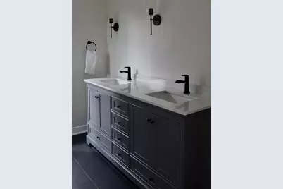 6253 W Foxtown Dr, Mequon, WI 53092 - Photo 26