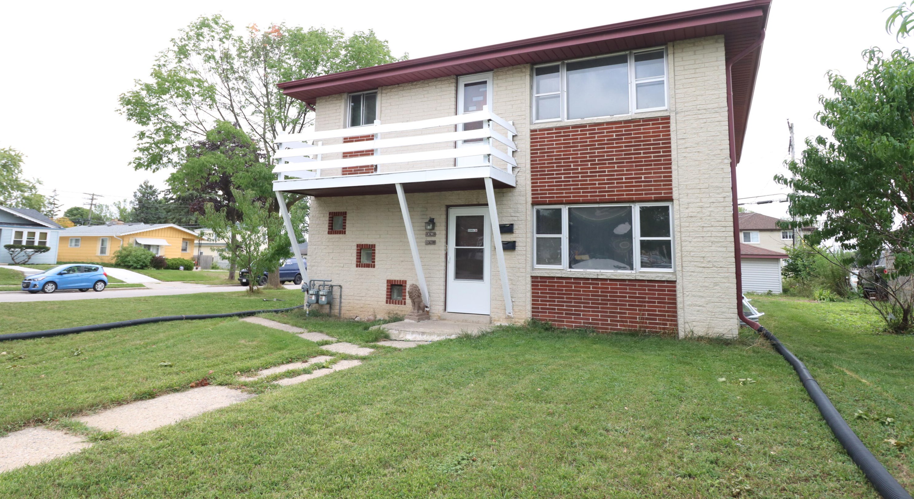 8701 W Thurston Ave #8703, Milwaukee, WI 53225
