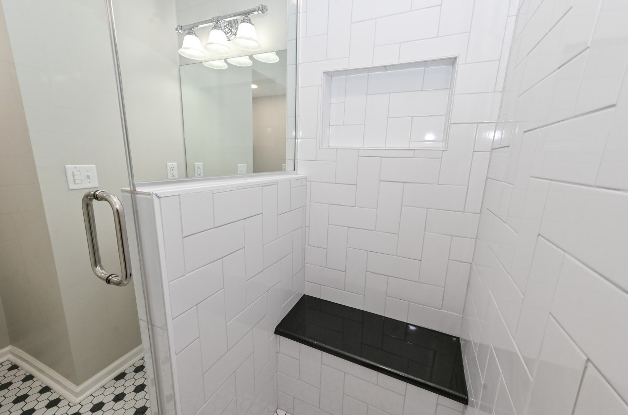 2365 91, Milwaukee WI 53226-1832 exterior