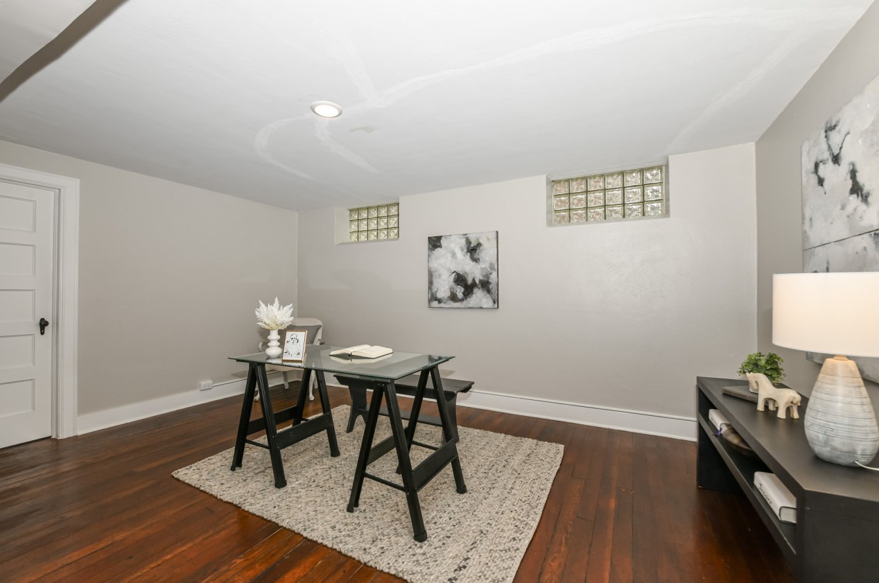 2365 91, Milwaukee WI 53226-1832 exterior