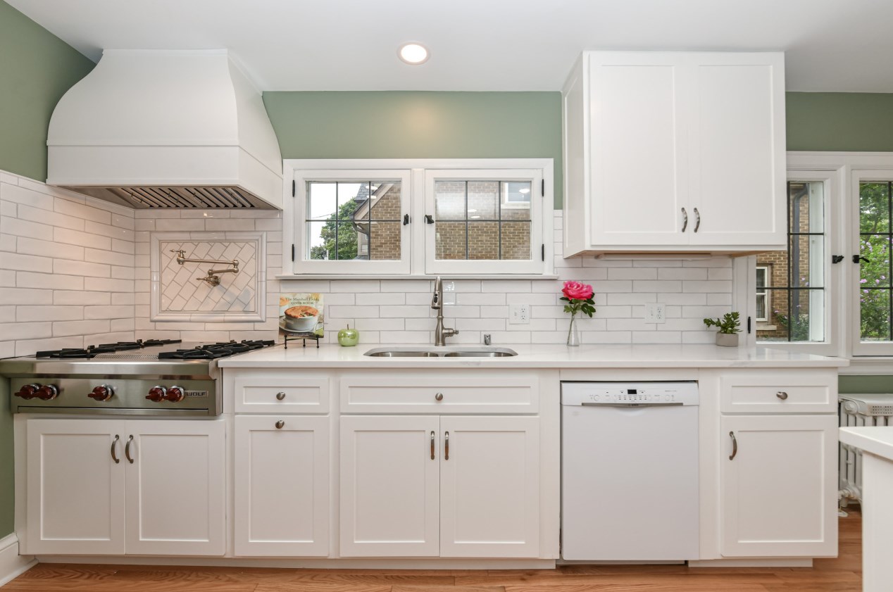 2365 91, Milwaukee WI 53226-1832 exterior