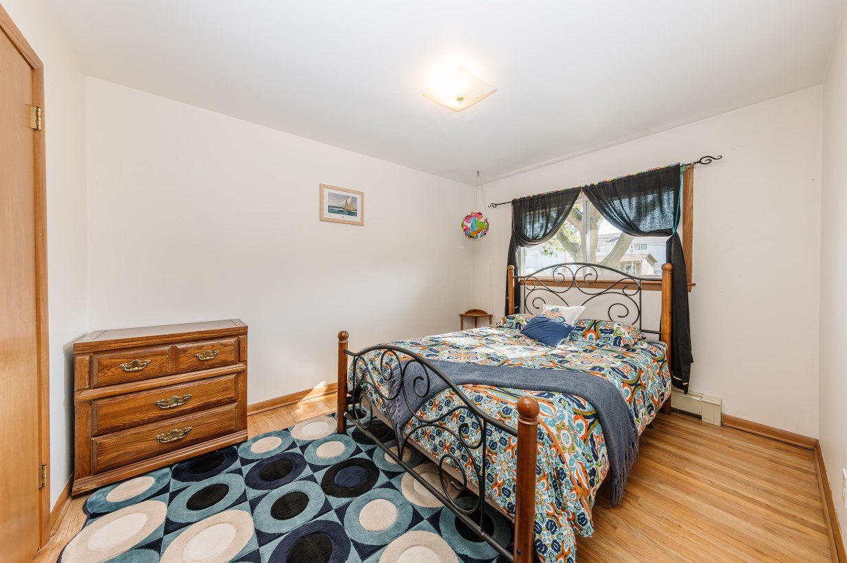 3666 77 St, Milwaukee WI 53220-1146 exterior