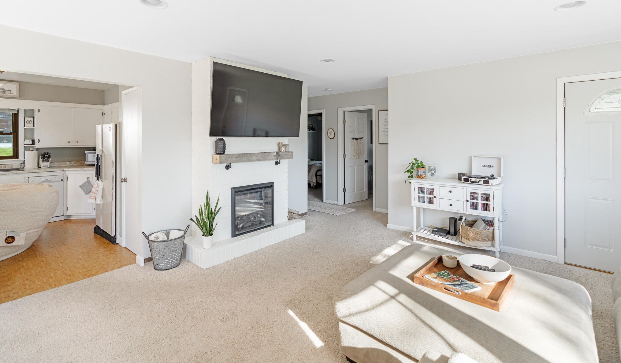 1729 Vanburen St, New Holstein, WI 53061