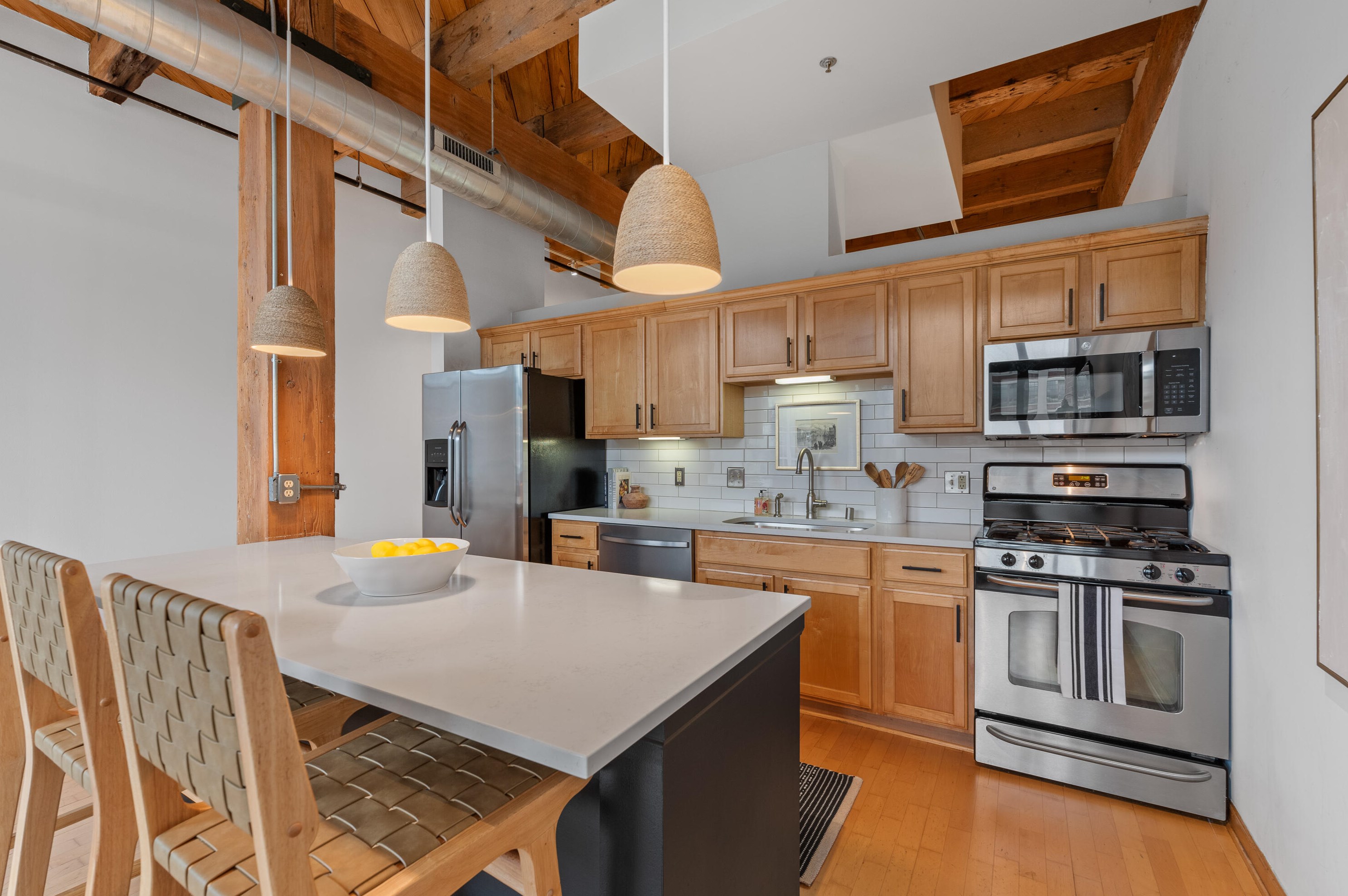 200 Water St, Milwaukee, WI 53202-5708