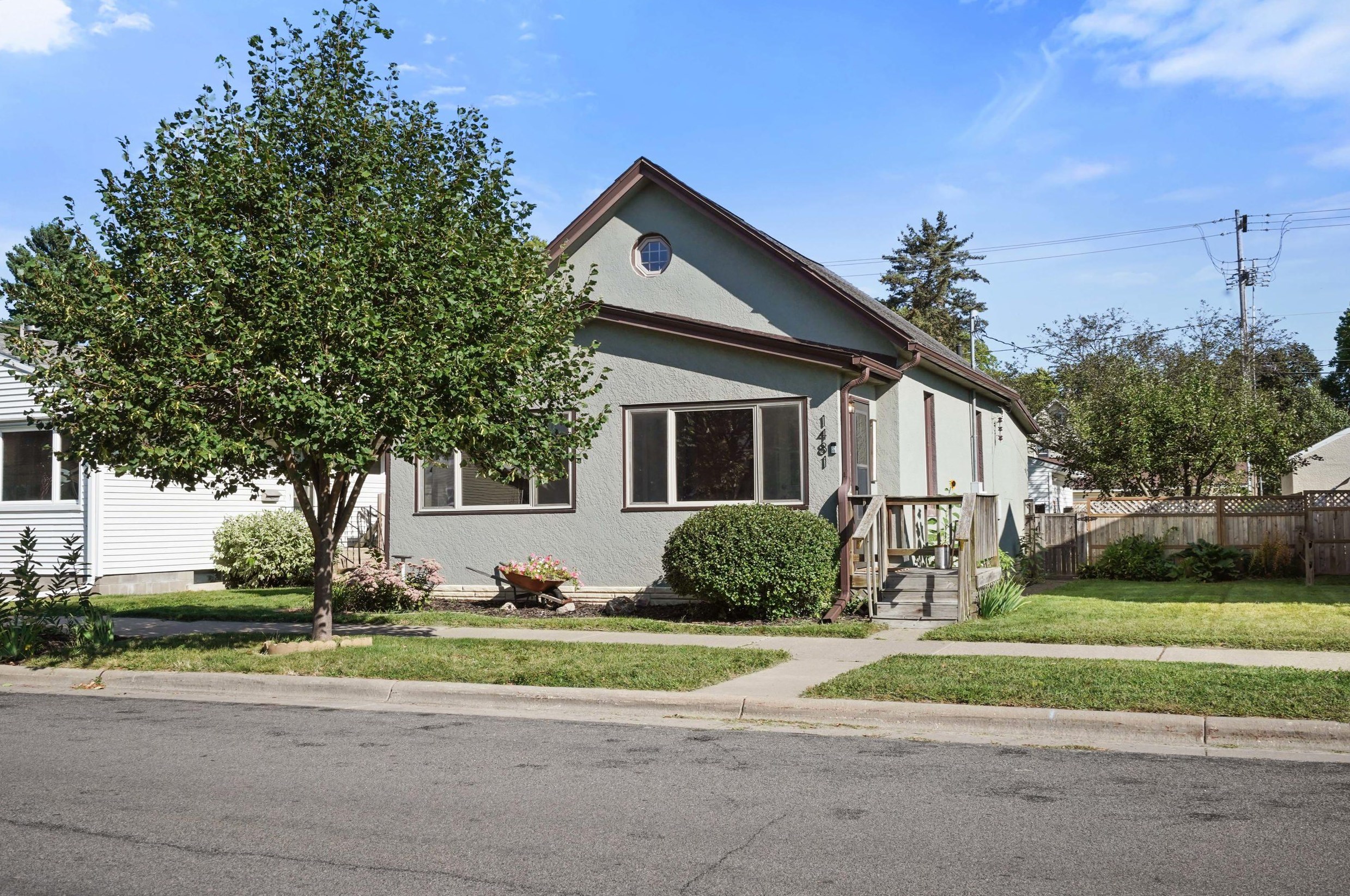 1481 Redfield St, La Crosse, WI 54601