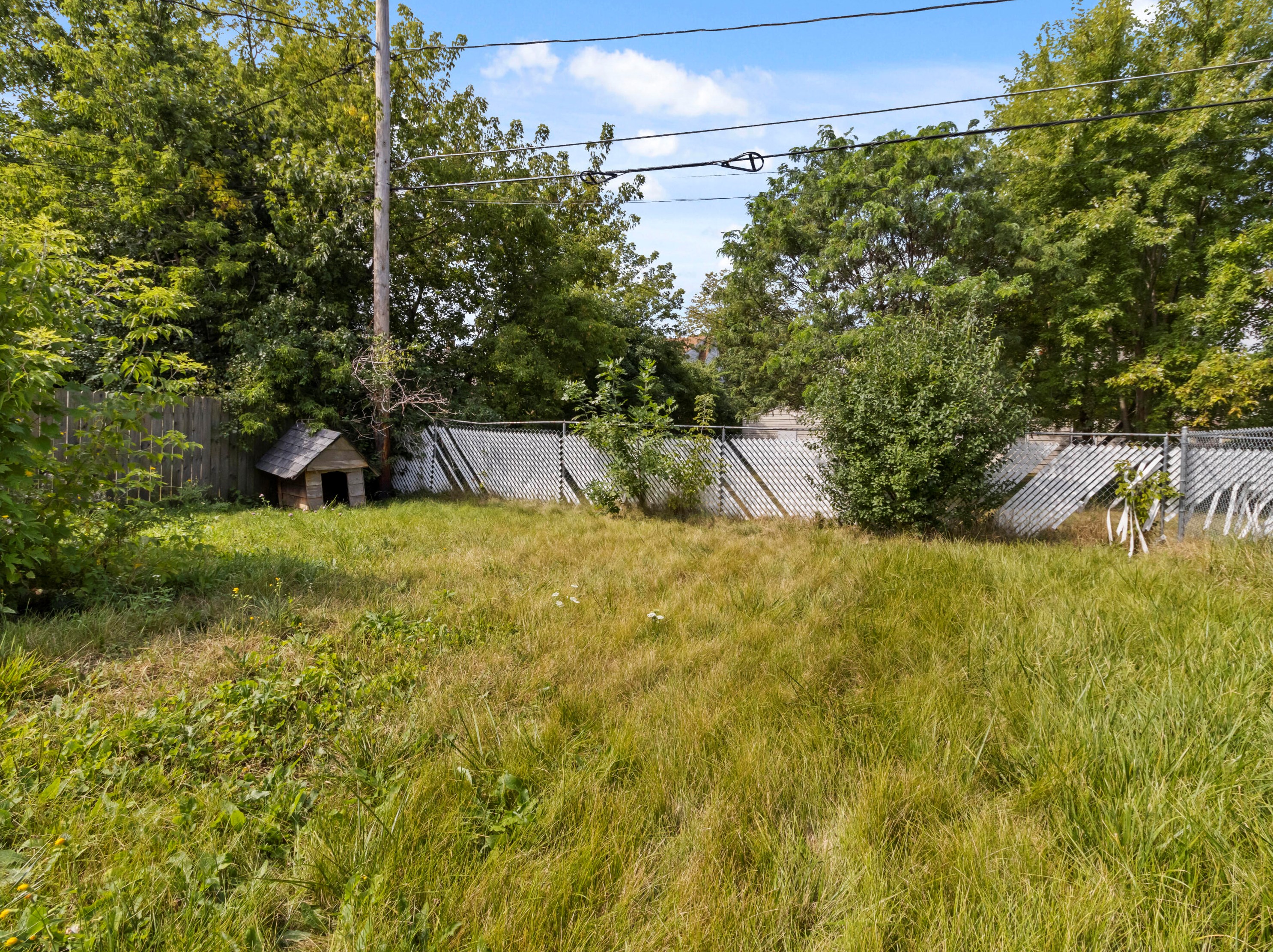 5069 60th St, Milwaukee WI  53220-4619 exterior