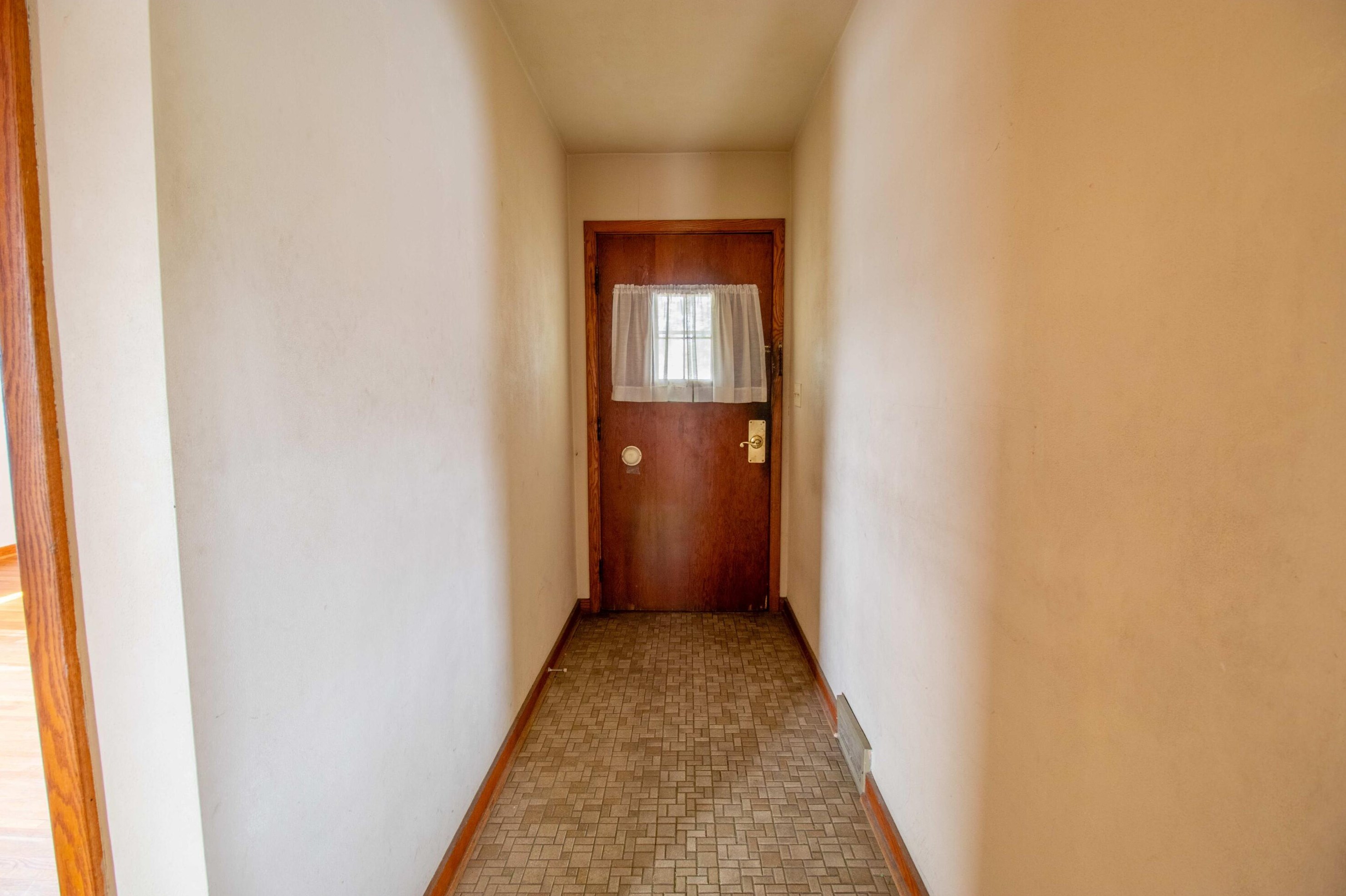 1251 22nd Dr, La Crosse, WI 54601