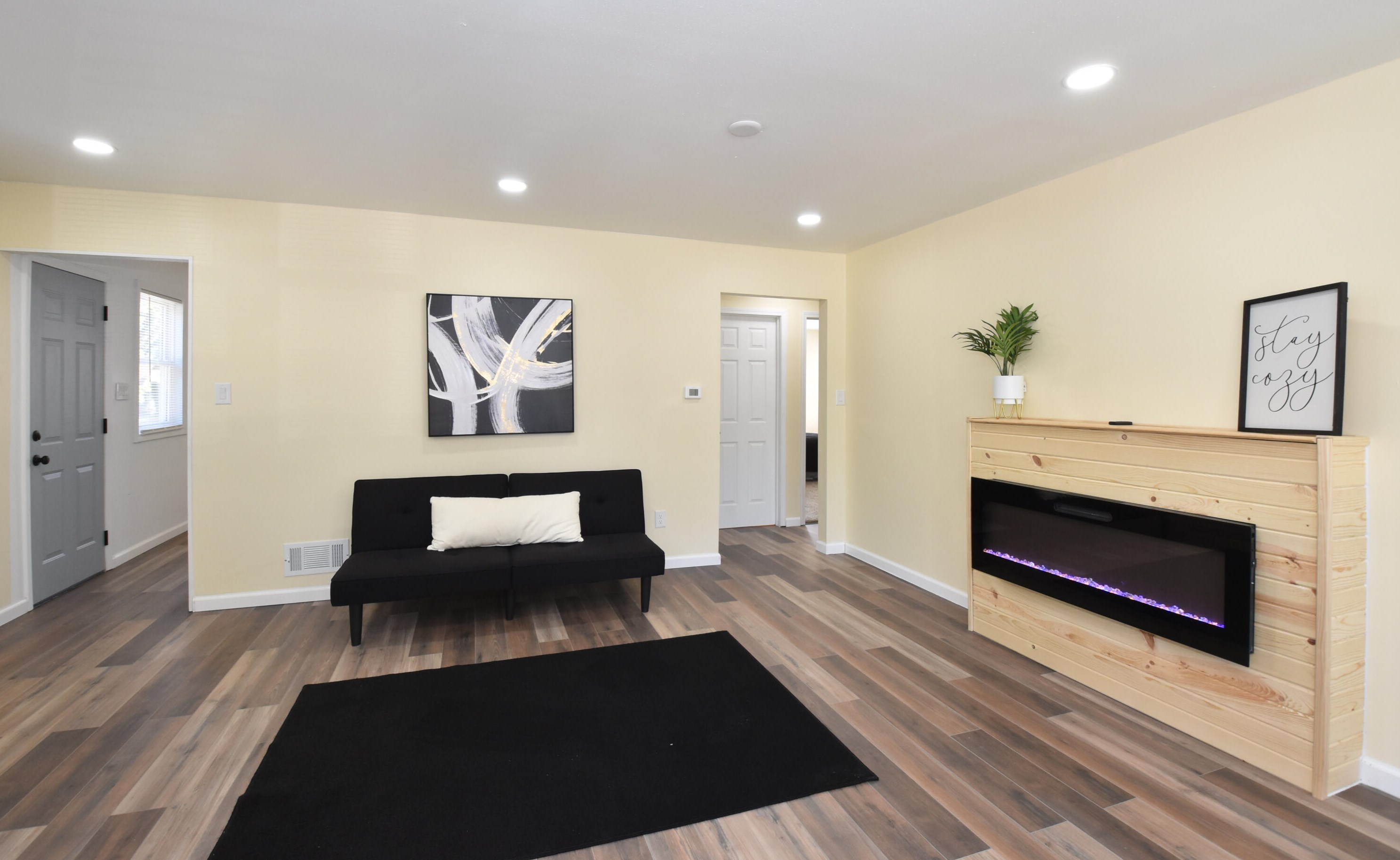 4072 N 45th St, Milwaukee, WI 53216