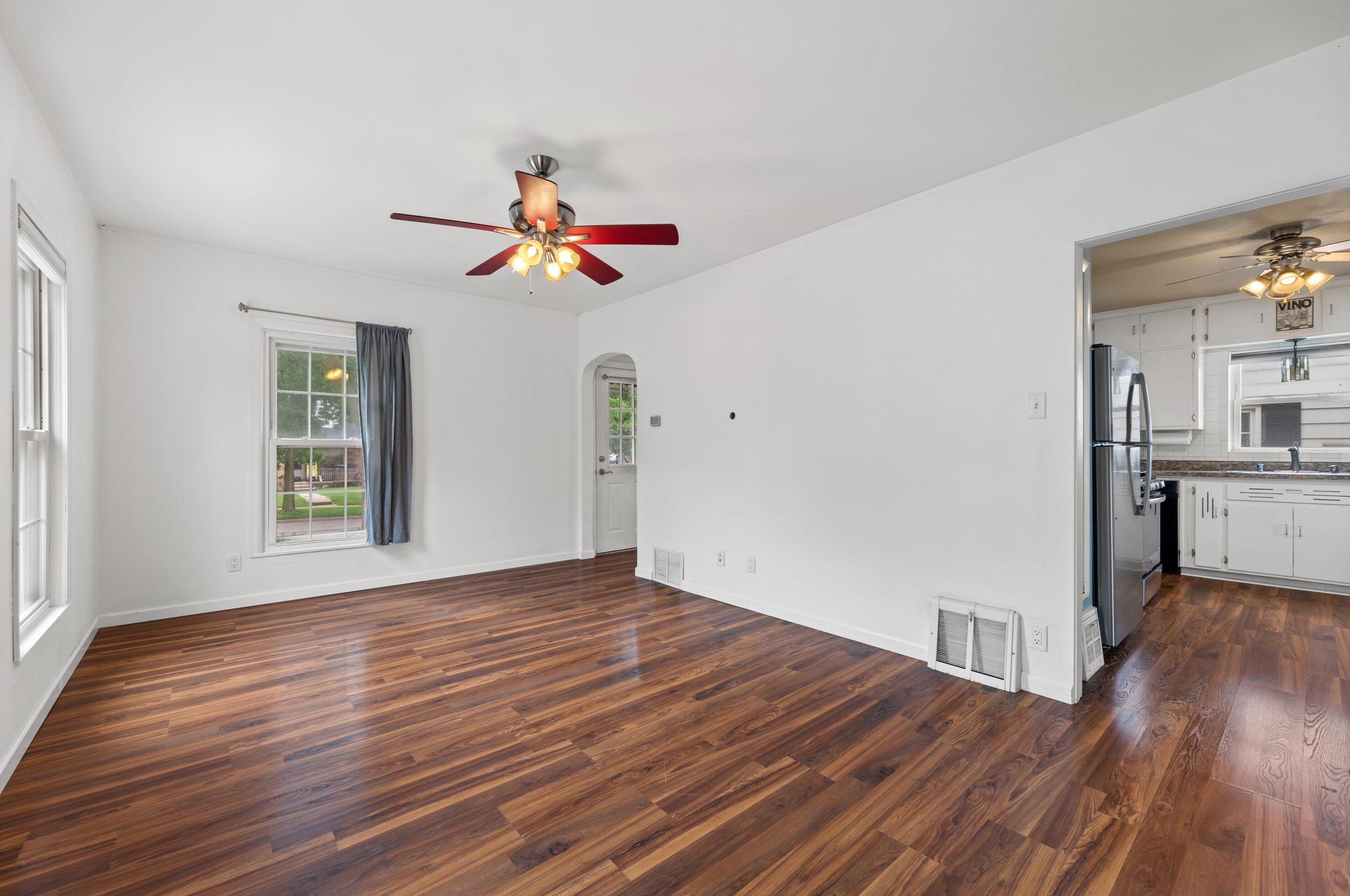 2580 77 St, Milwaukee WI 53219-2765 exterior