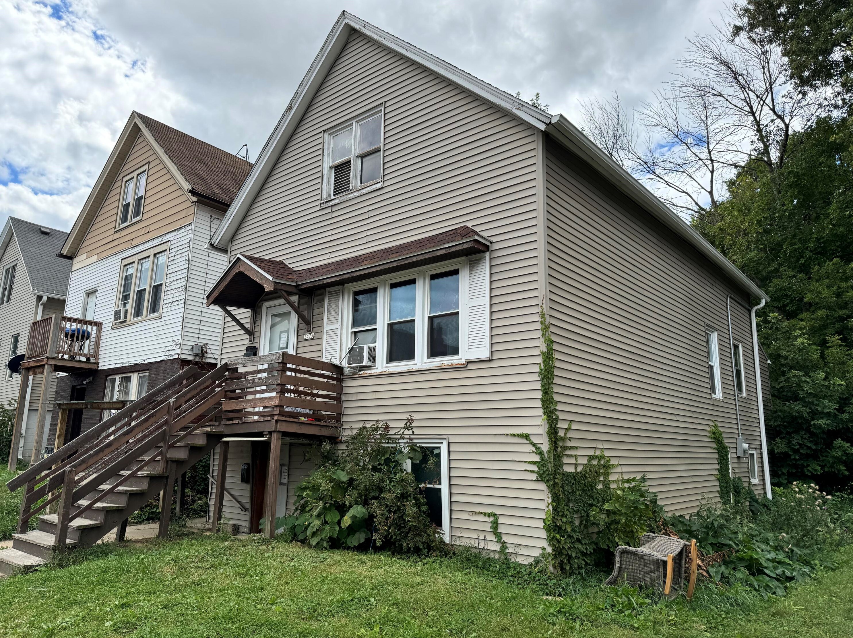 2475 S 5th Pl #2475a, Milwaukee, WI 53207