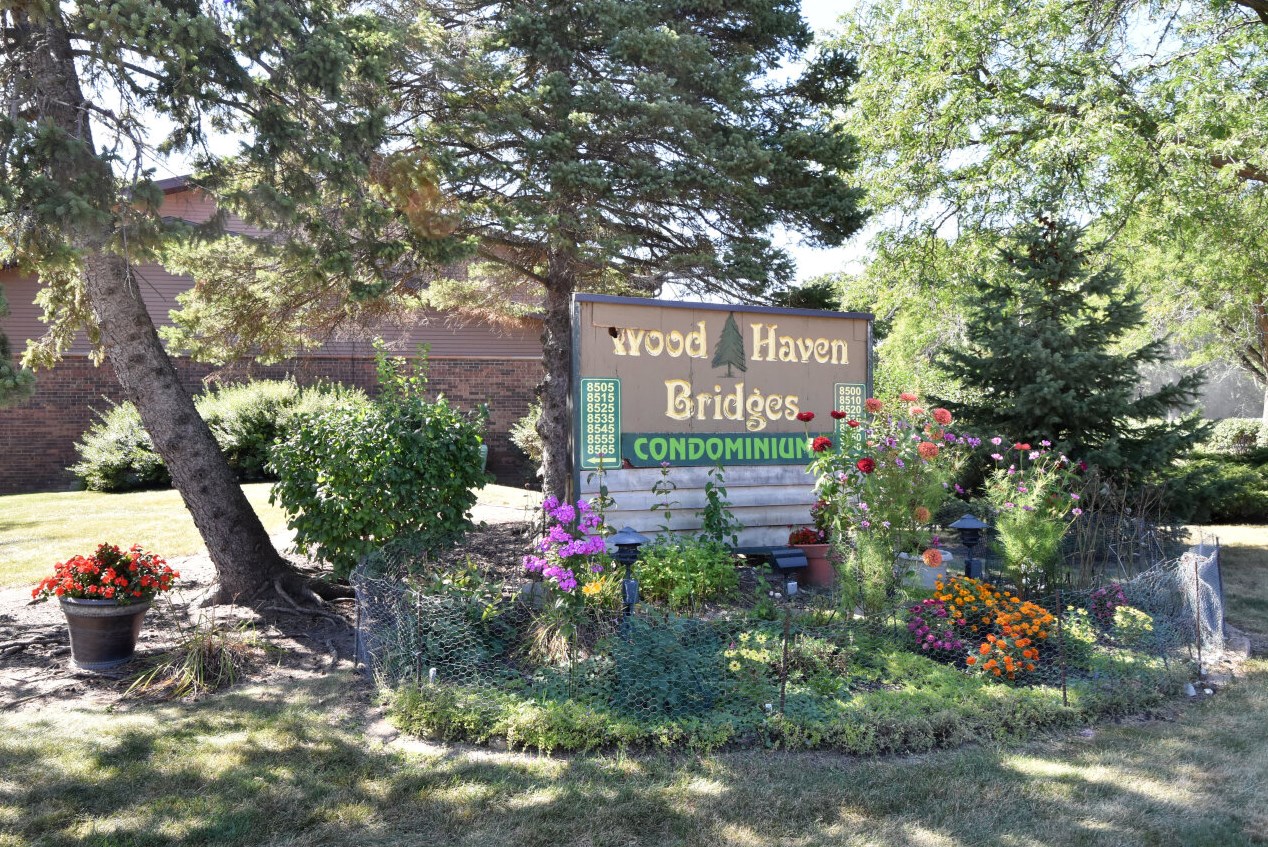 8515 W Waterford Ave #2, Milwaukee, WI 53228