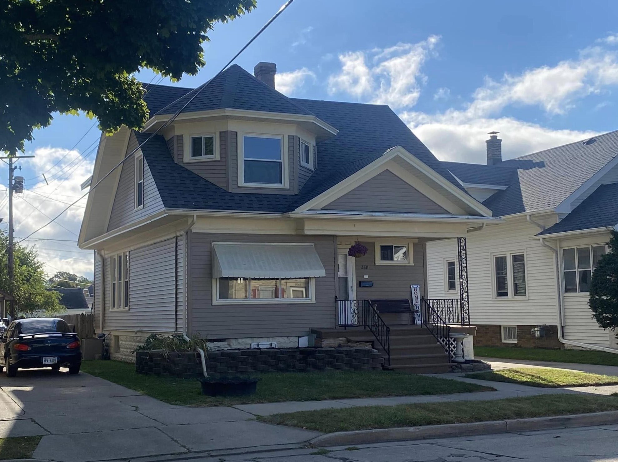 2811 Charles St, Racine WI  53402-4107 exterior