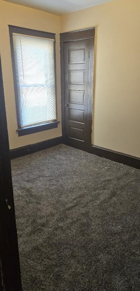 2550 N 36th St, Milwaukee, WI 53210