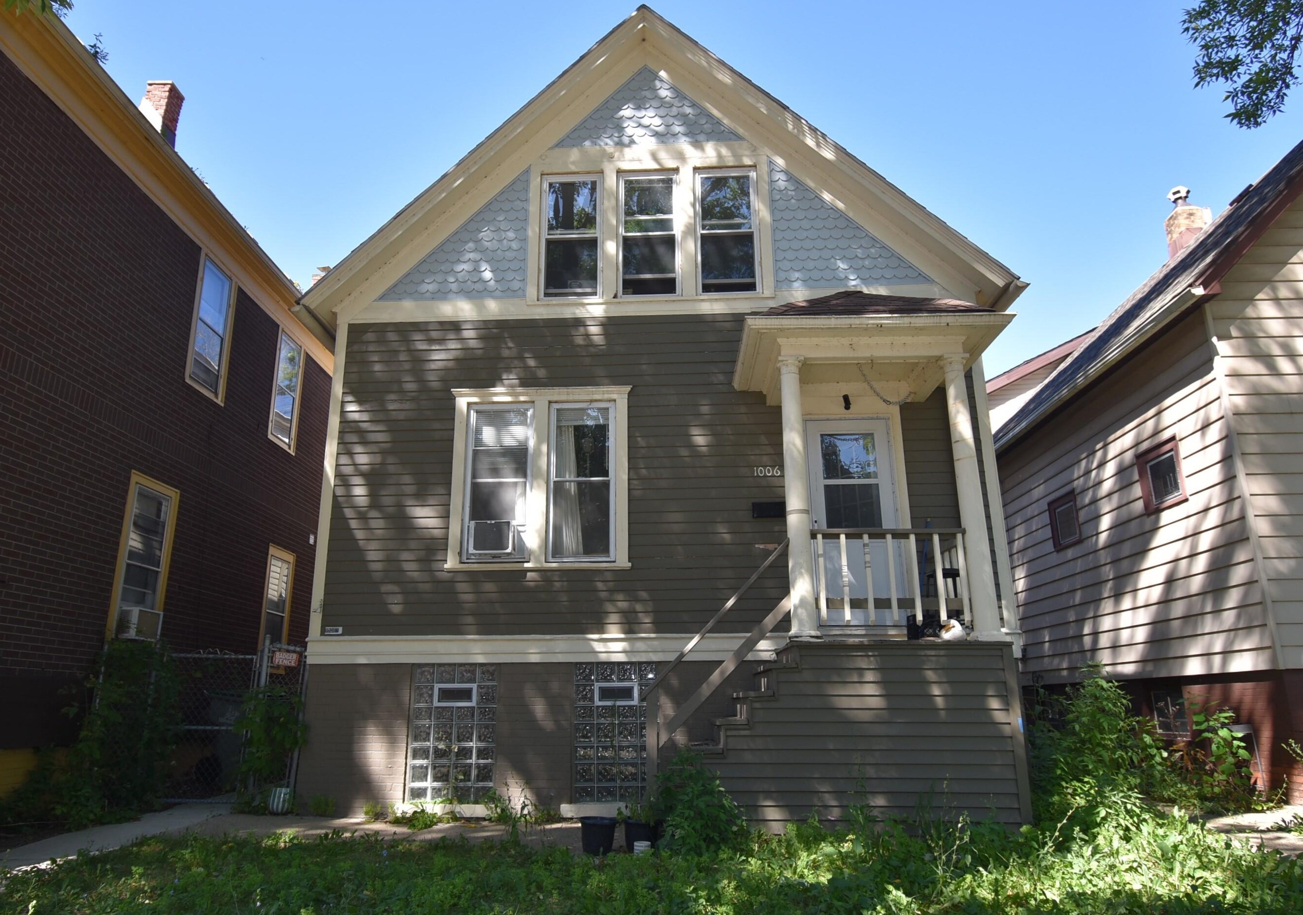1006 E Hadley St, Milwaukee, WI 53212