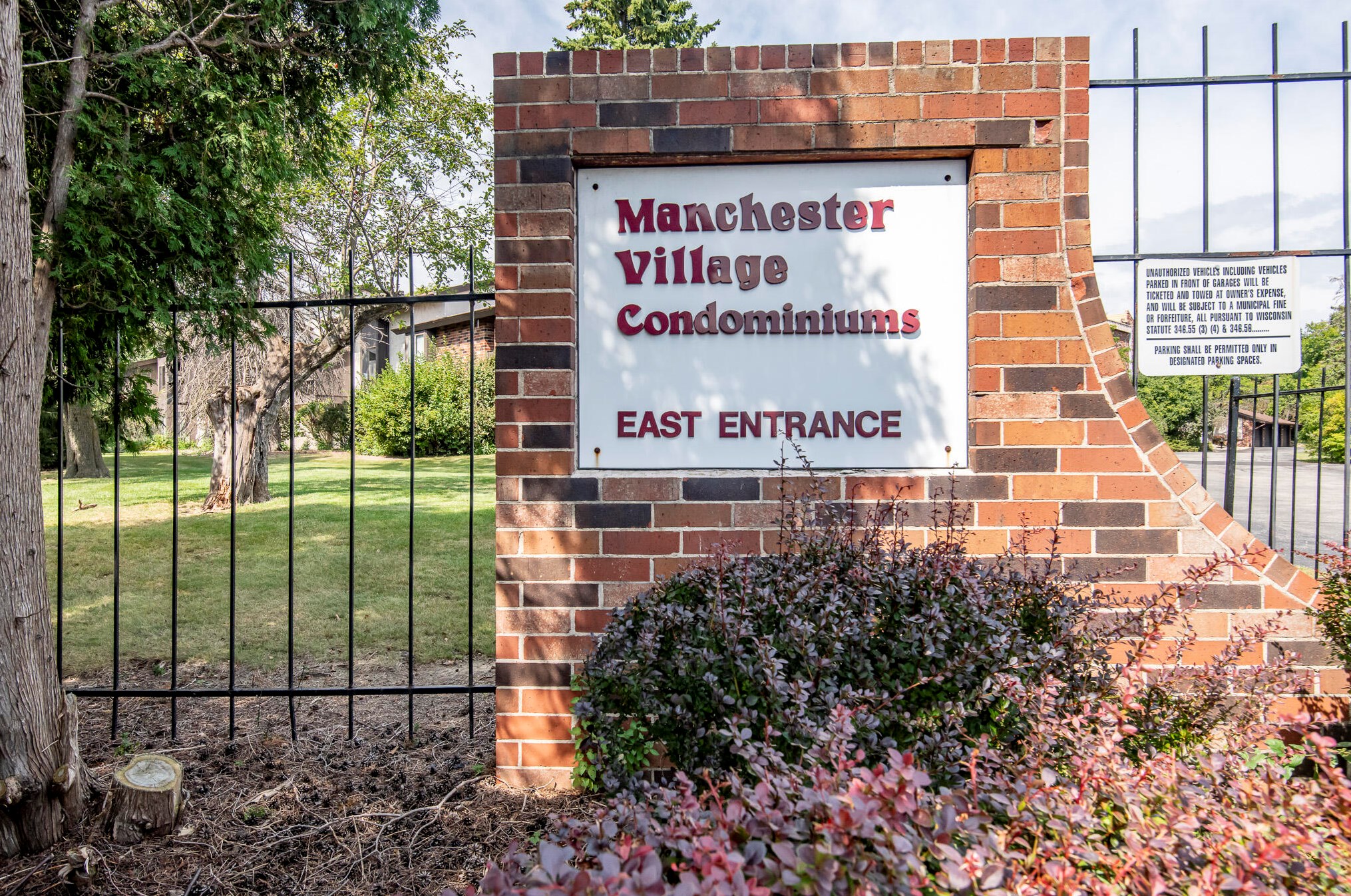 2120 W Good Hope Rd #8, Milwaukee, WI 53209