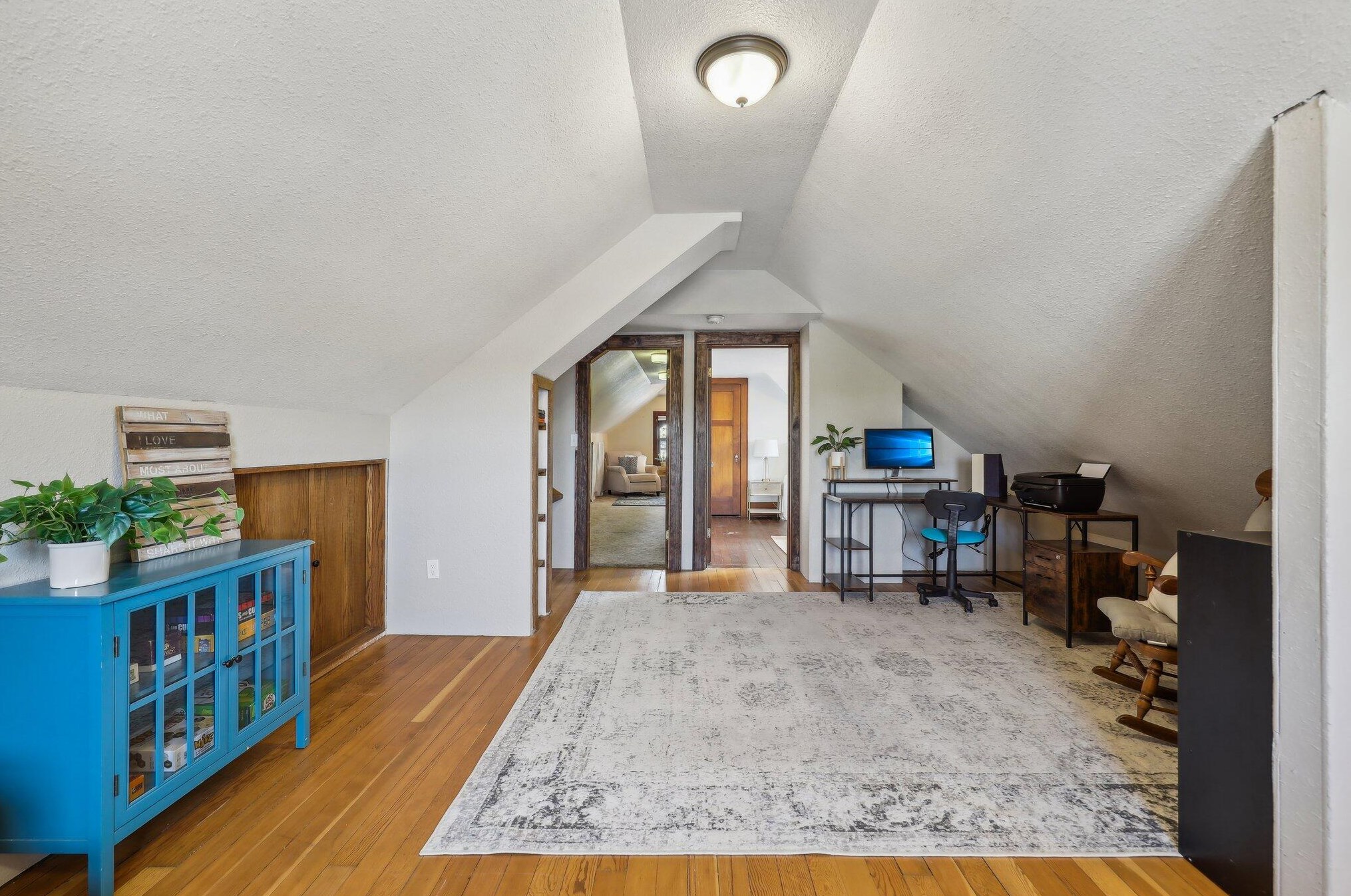 2261 75th St, Milwaukee WI 53213-3517 exterior