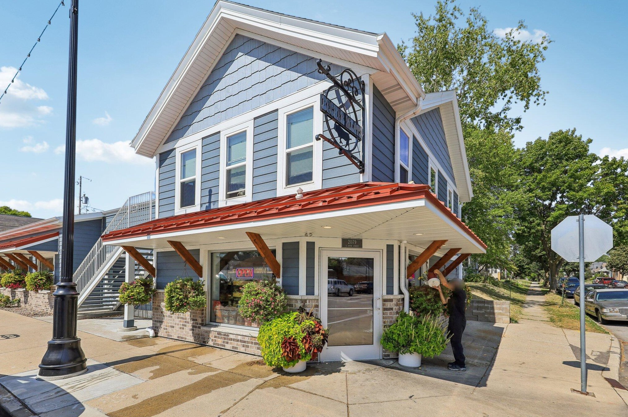 2261 75th St, Milwaukee WI 53213-3517 exterior