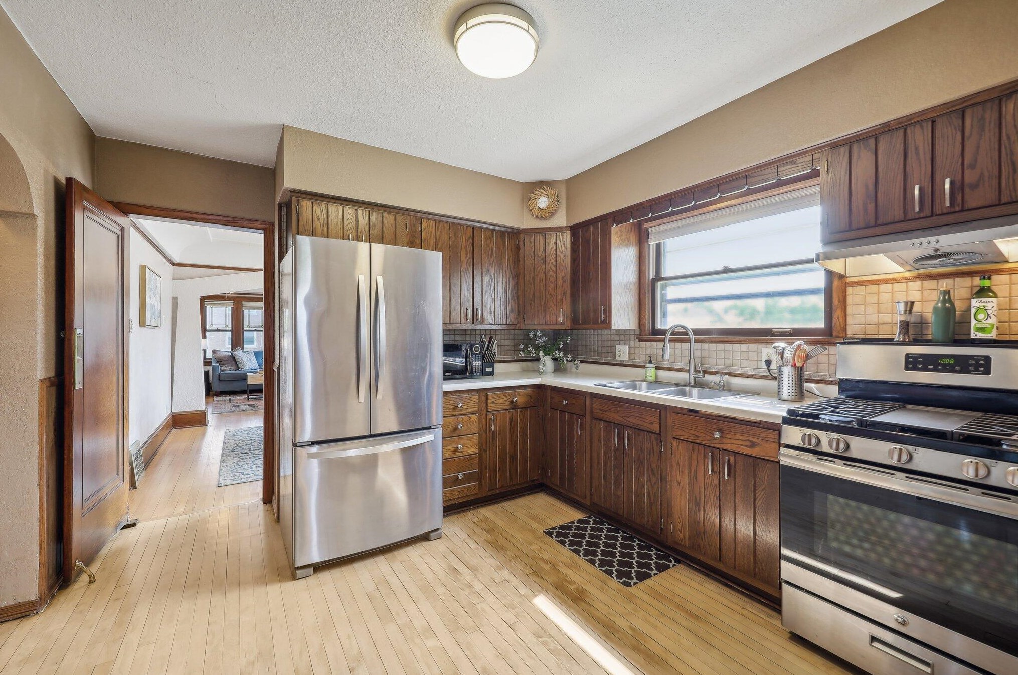 2261 75th St, Milwaukee WI 53213-3517 exterior