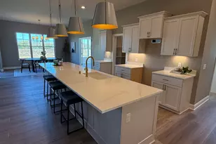 1748 N River Cir, River Hills, WI 53217 - Photo 10